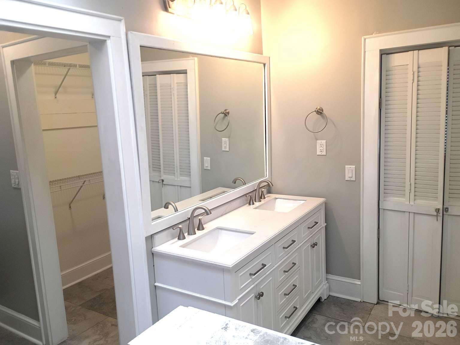 403 N Cannon Boulevard Property Photo 18