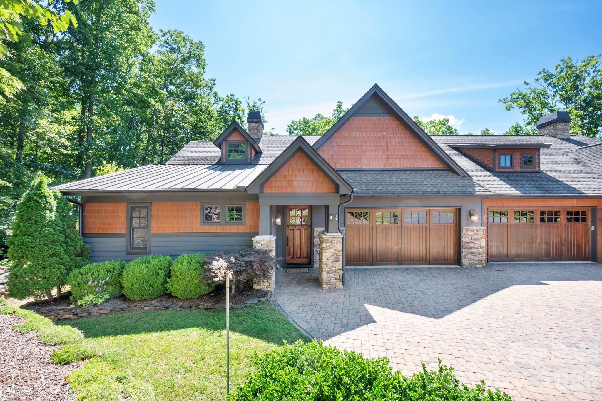 33 Hawks Branch Circle Property Photo 1