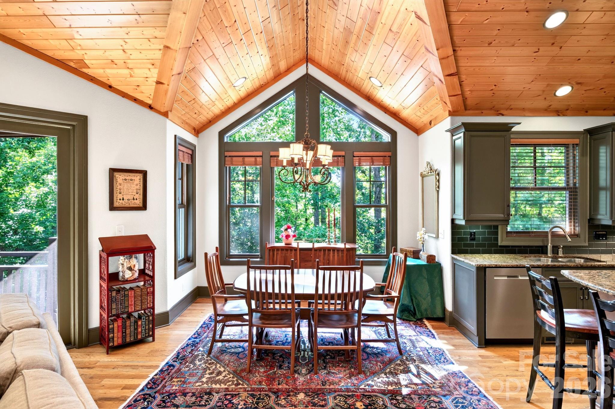 33 Hawks Branch Circle Property Photo 10
