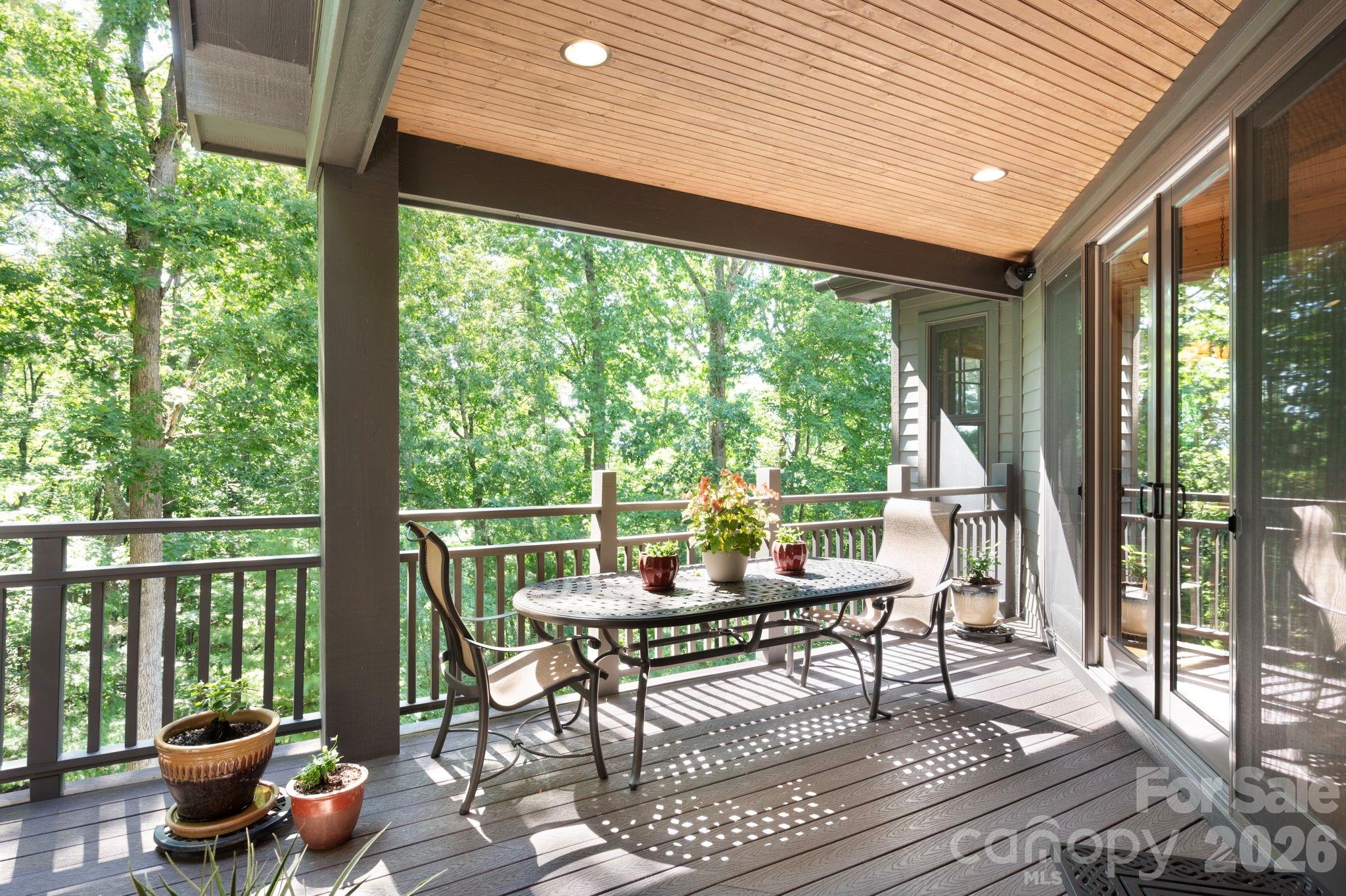 33 Hawks Branch Circle Property Photo 11