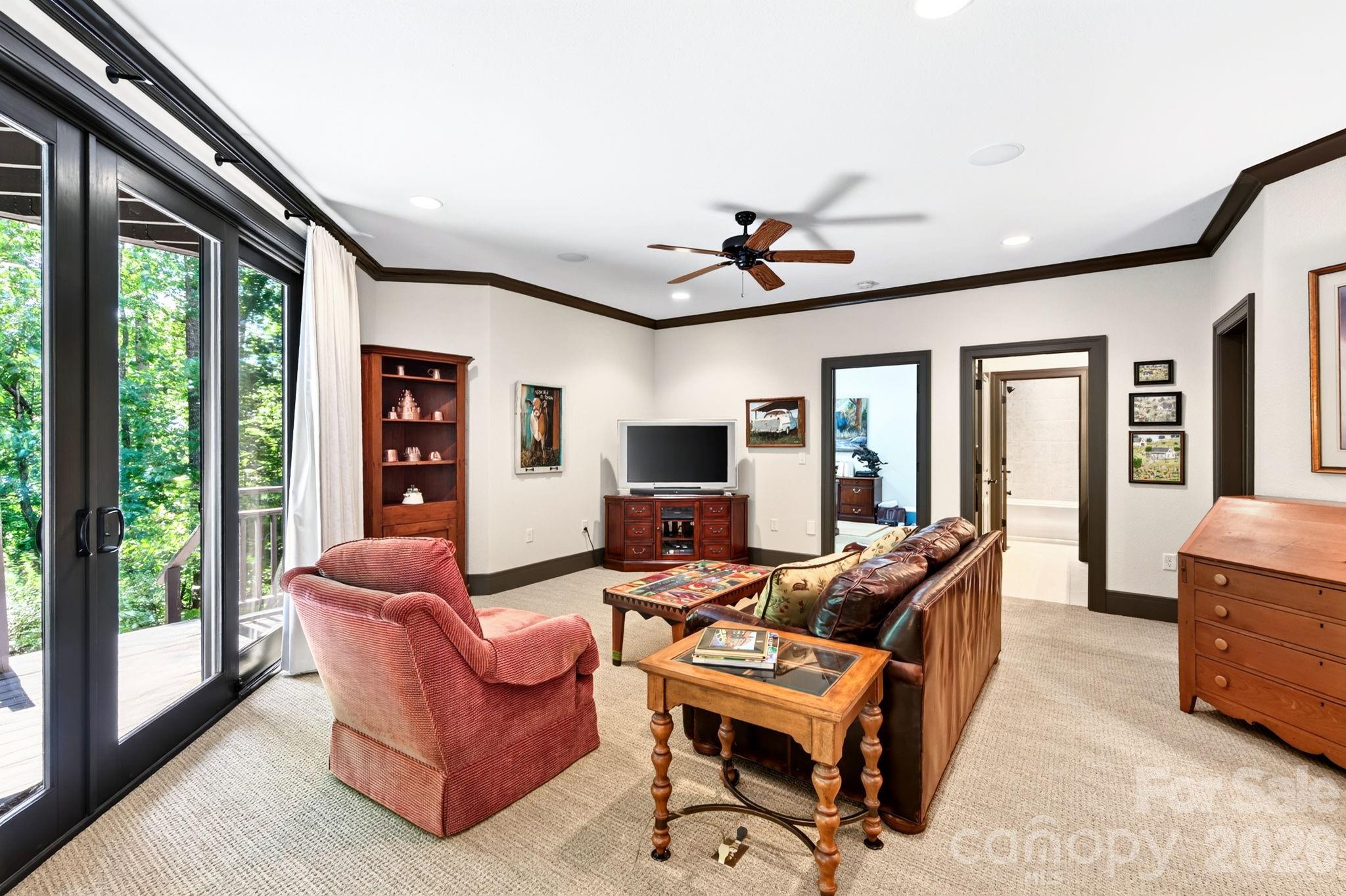 33 Hawks Branch Circle Property Photo 22