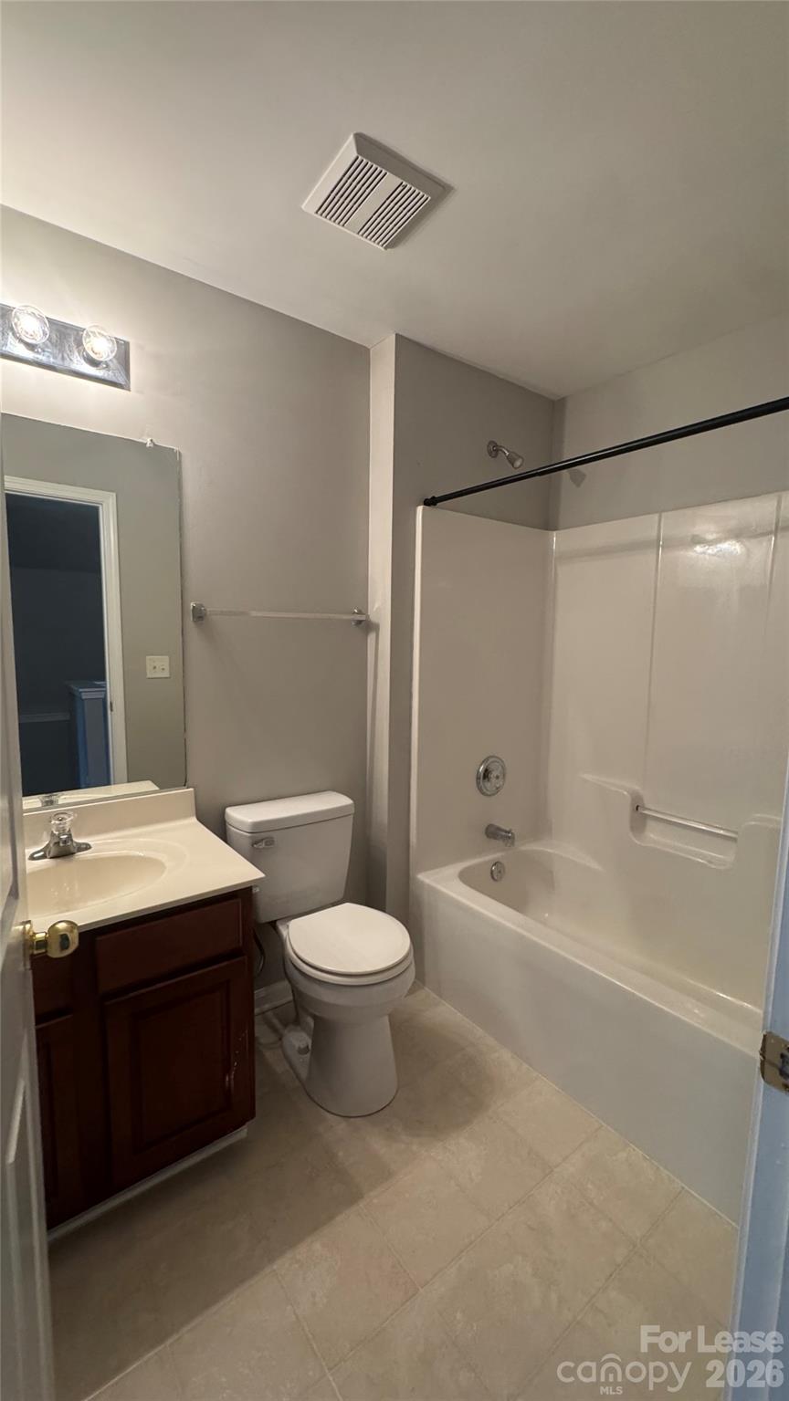 1306 Stourbridge Lion Drive Property Photo 14