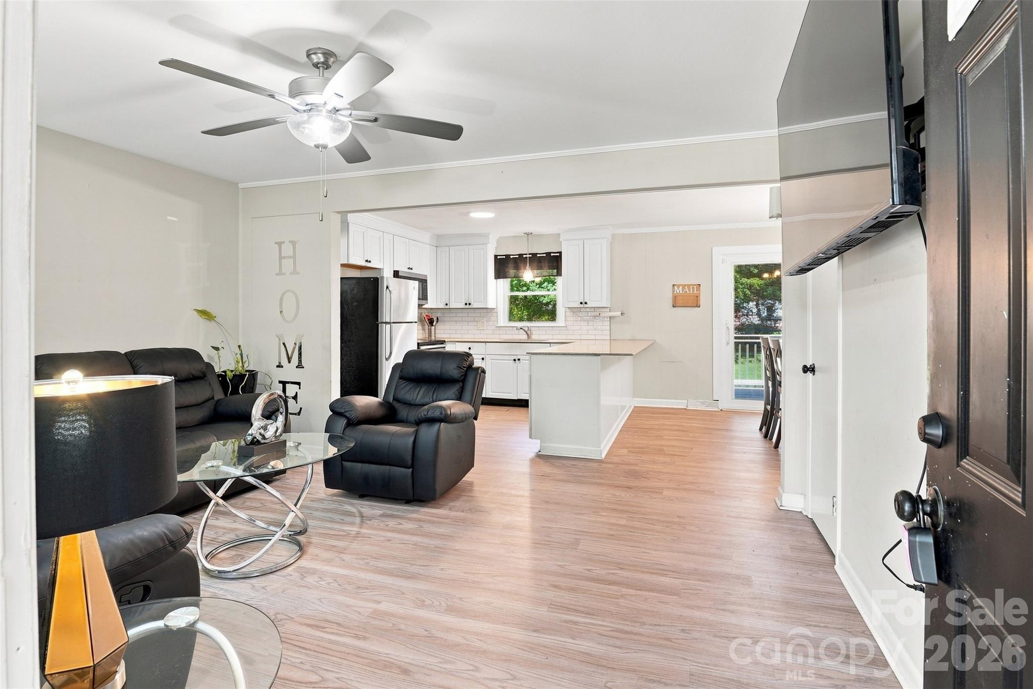 209 Azalea Road Property Photo 8