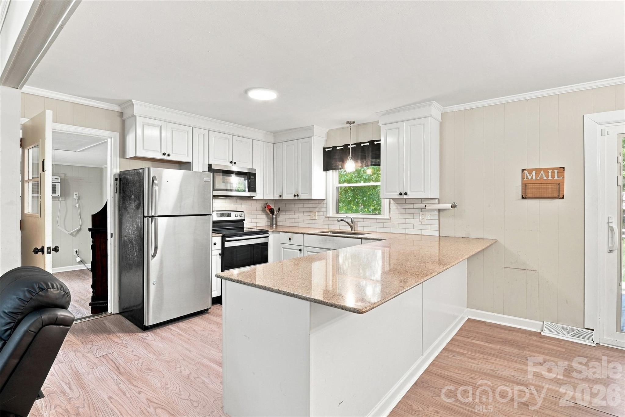209 Azalea Road Property Photo 12