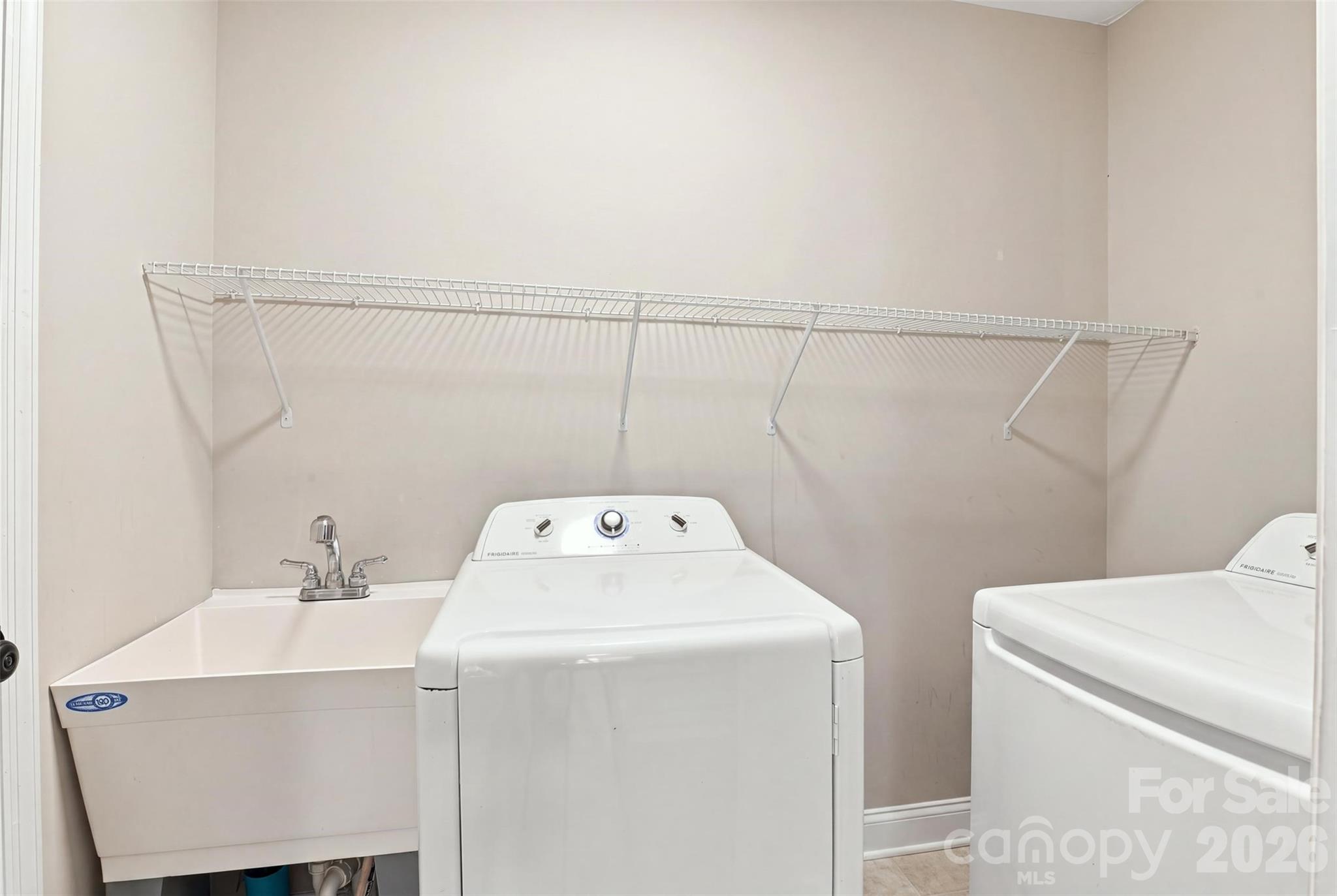 209 Azalea Road Property Photo 34