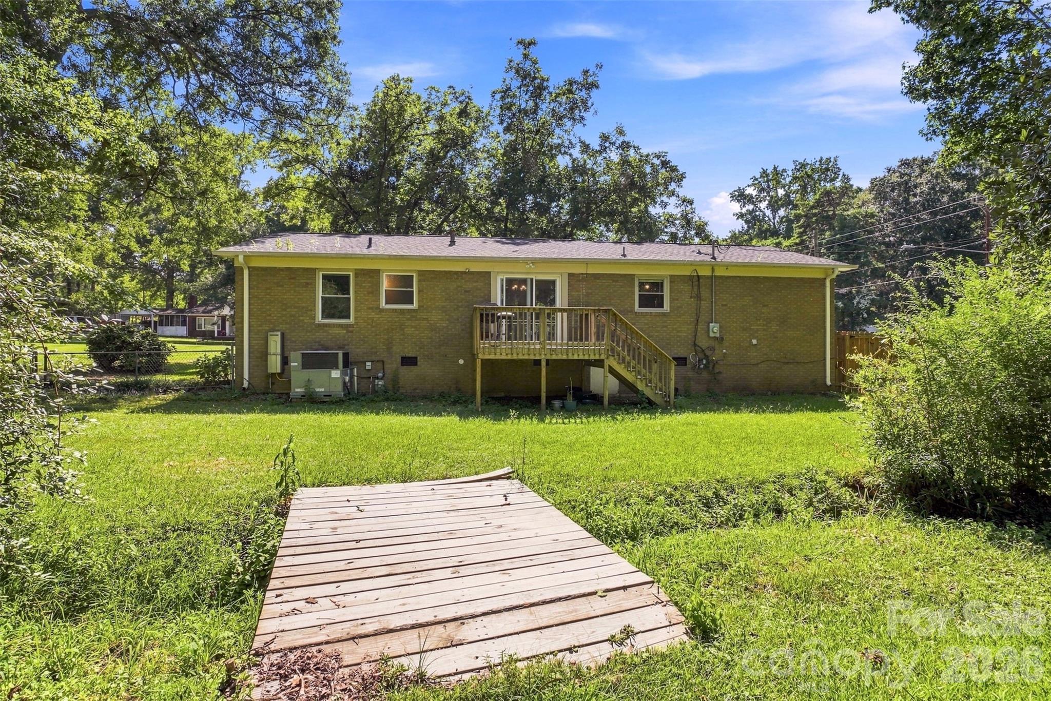 209 Azalea Road Property Photo 36