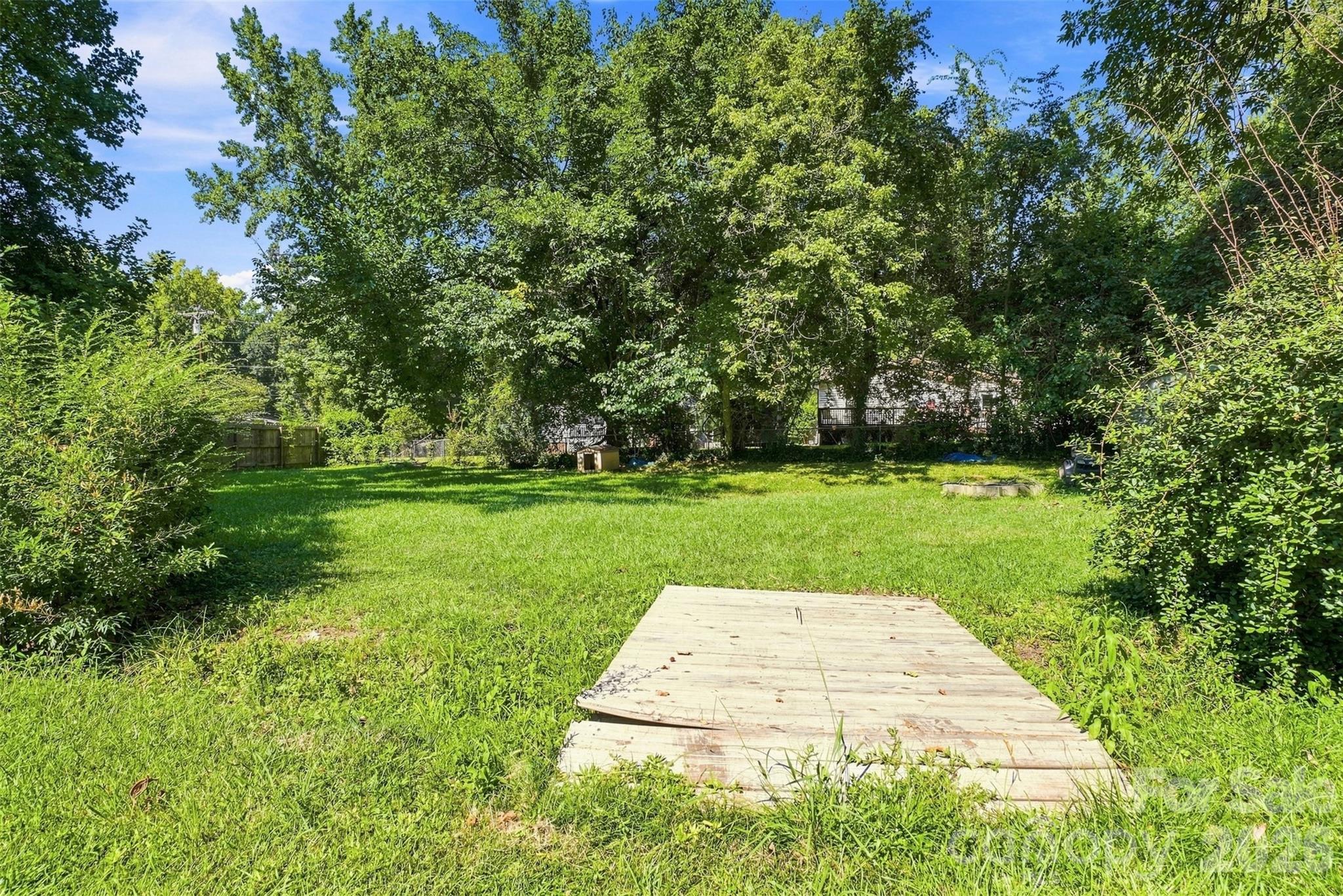 209 Azalea Road Property Photo 37