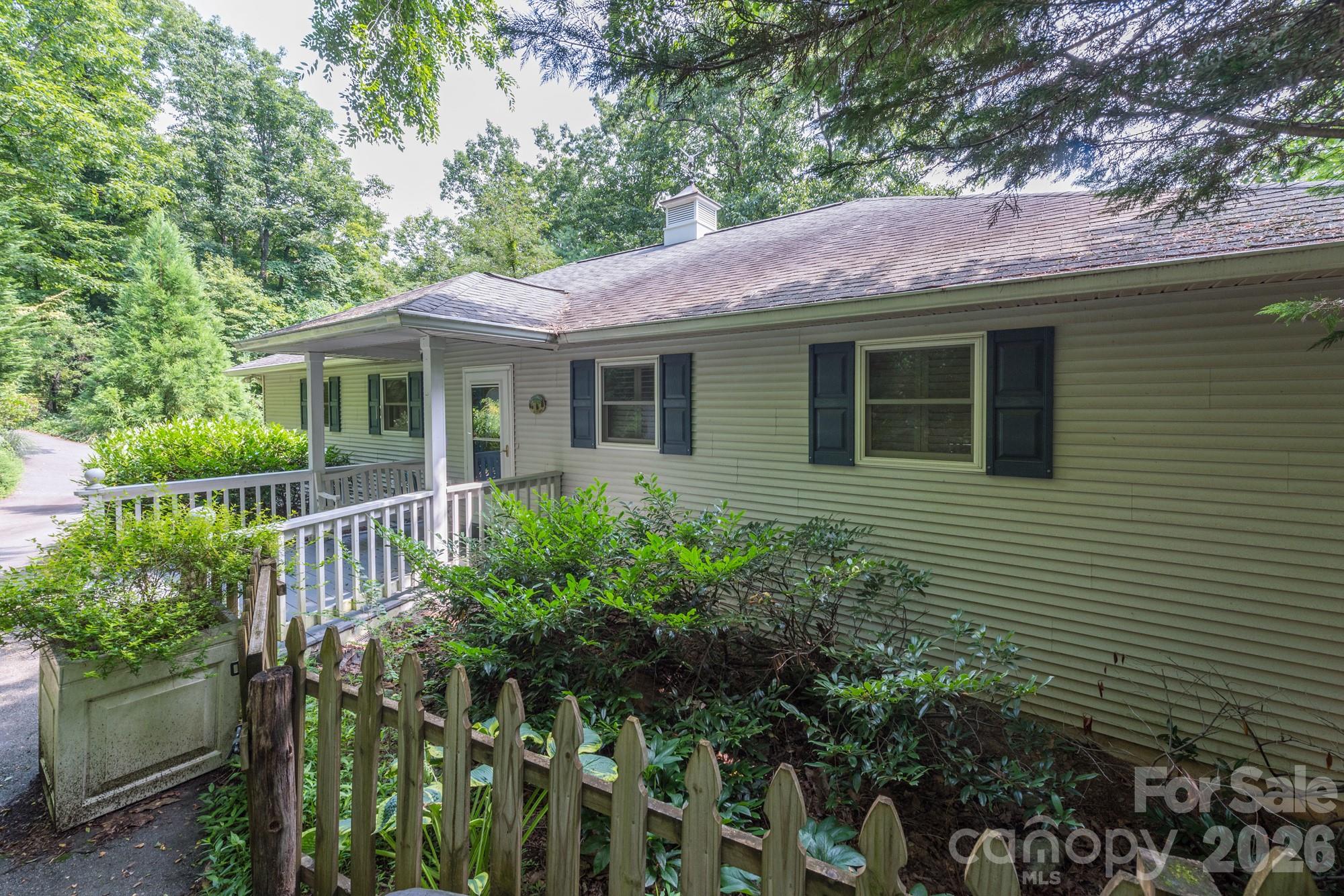 275 Allen Mountain Drive Property Photo 8