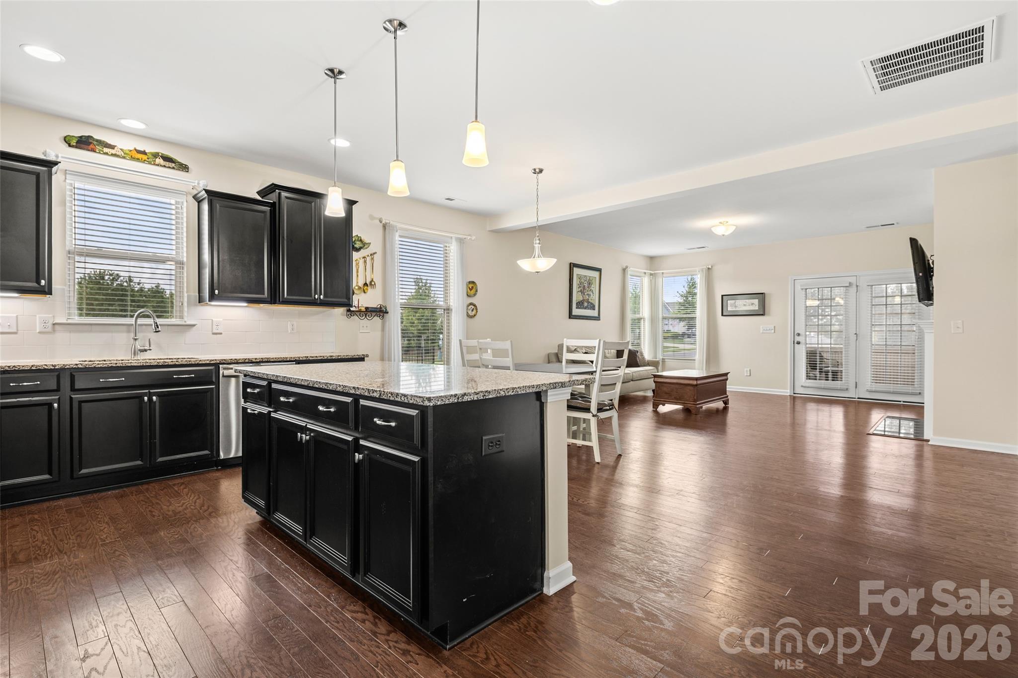 6257 Swanport Road Property Photo 10