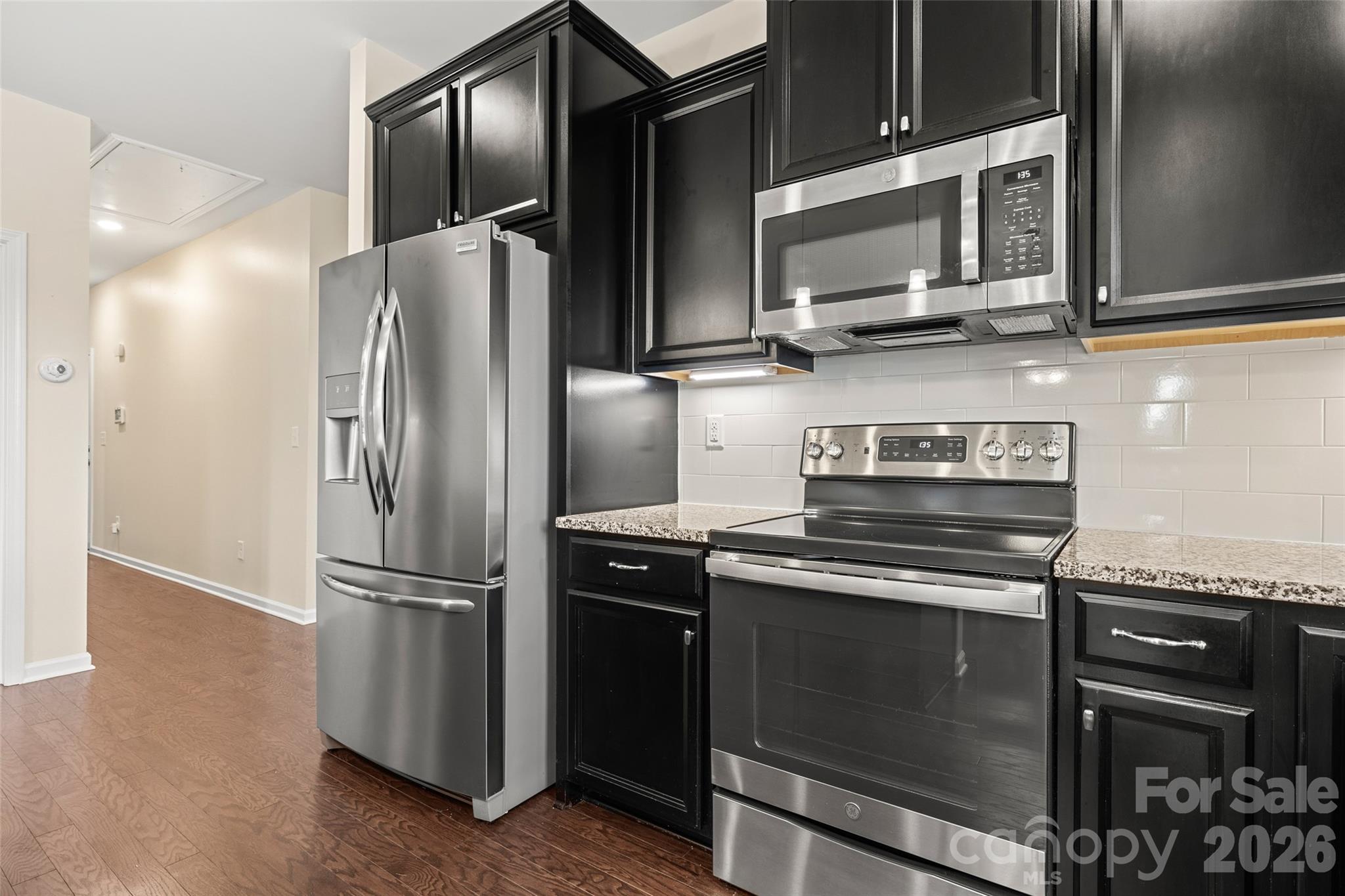 6257 Swanport Road Property Photo 13