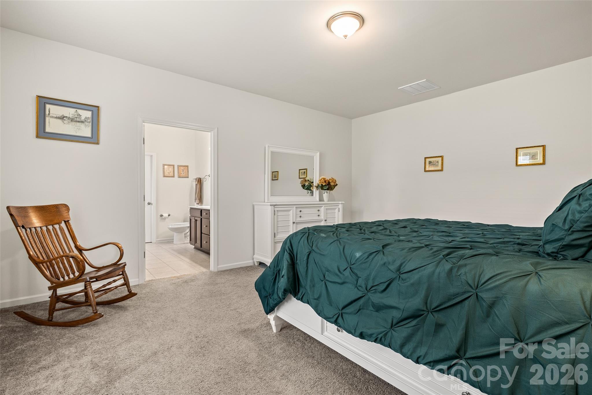 6257 Swanport Road Property Photo 20