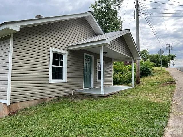 105 N Pugh Street Property Photo 1