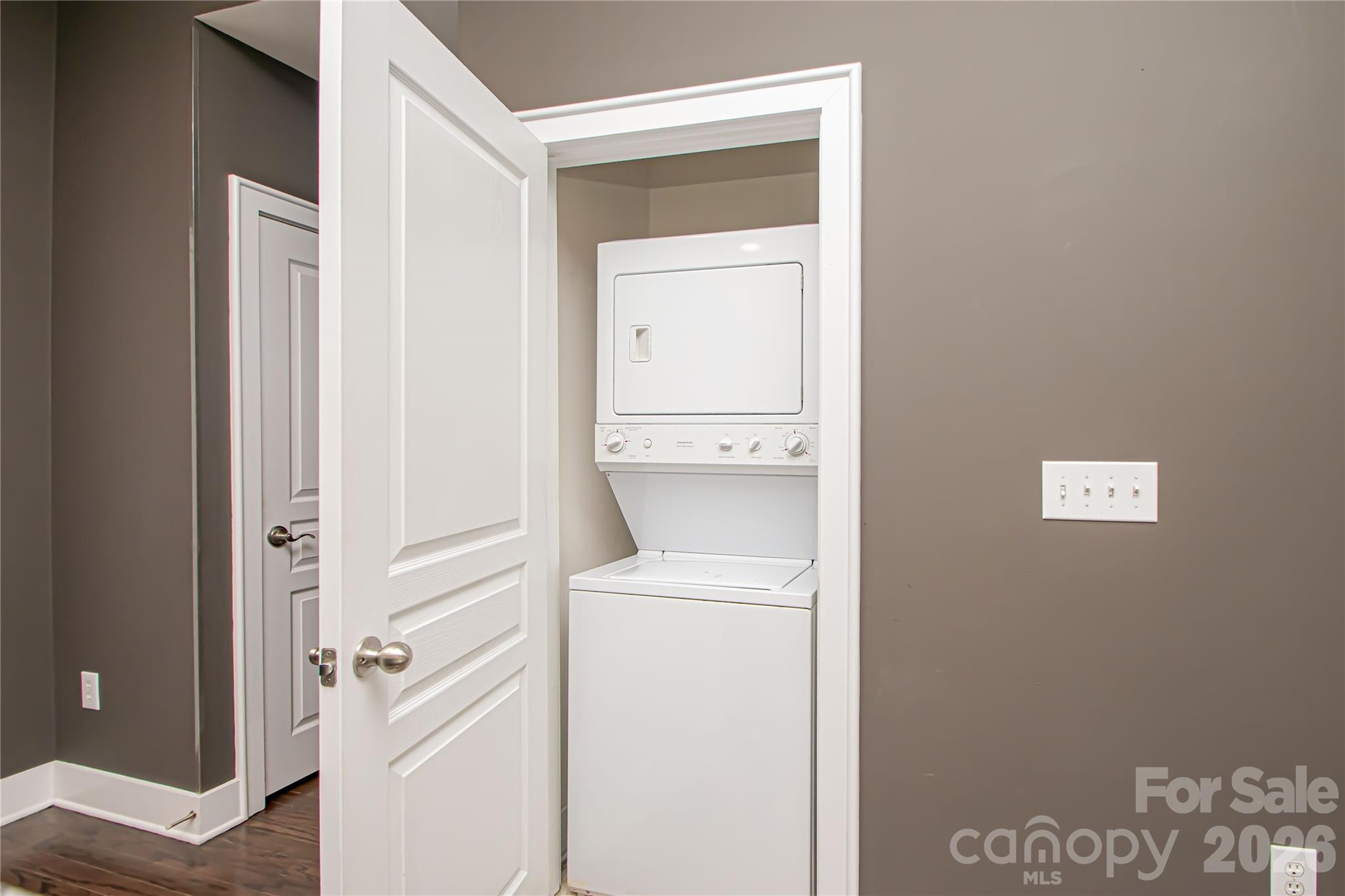 115 E Park Avenue 313 Property Photo 26