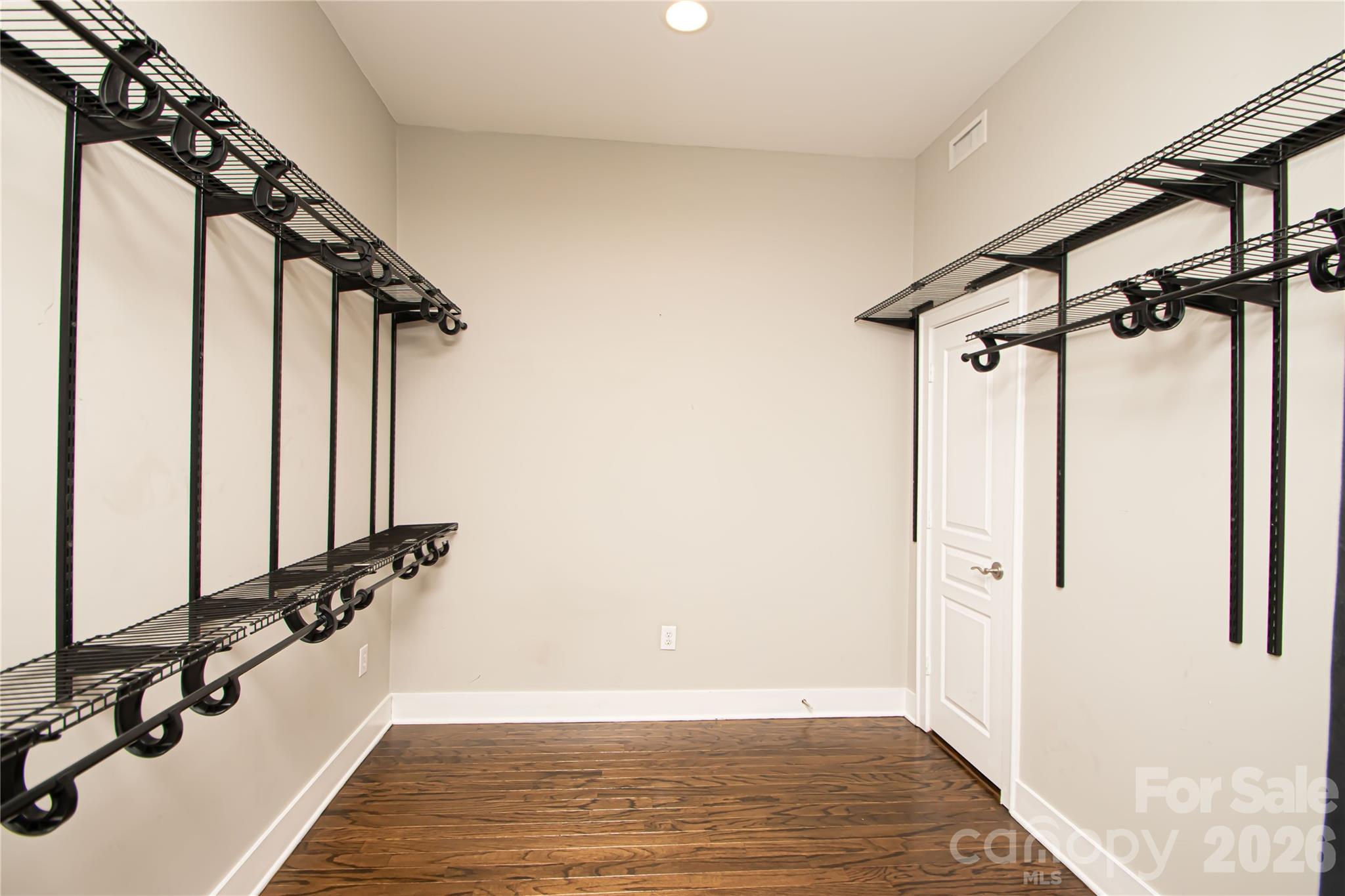 115 E Park Avenue 313 Property Photo 27