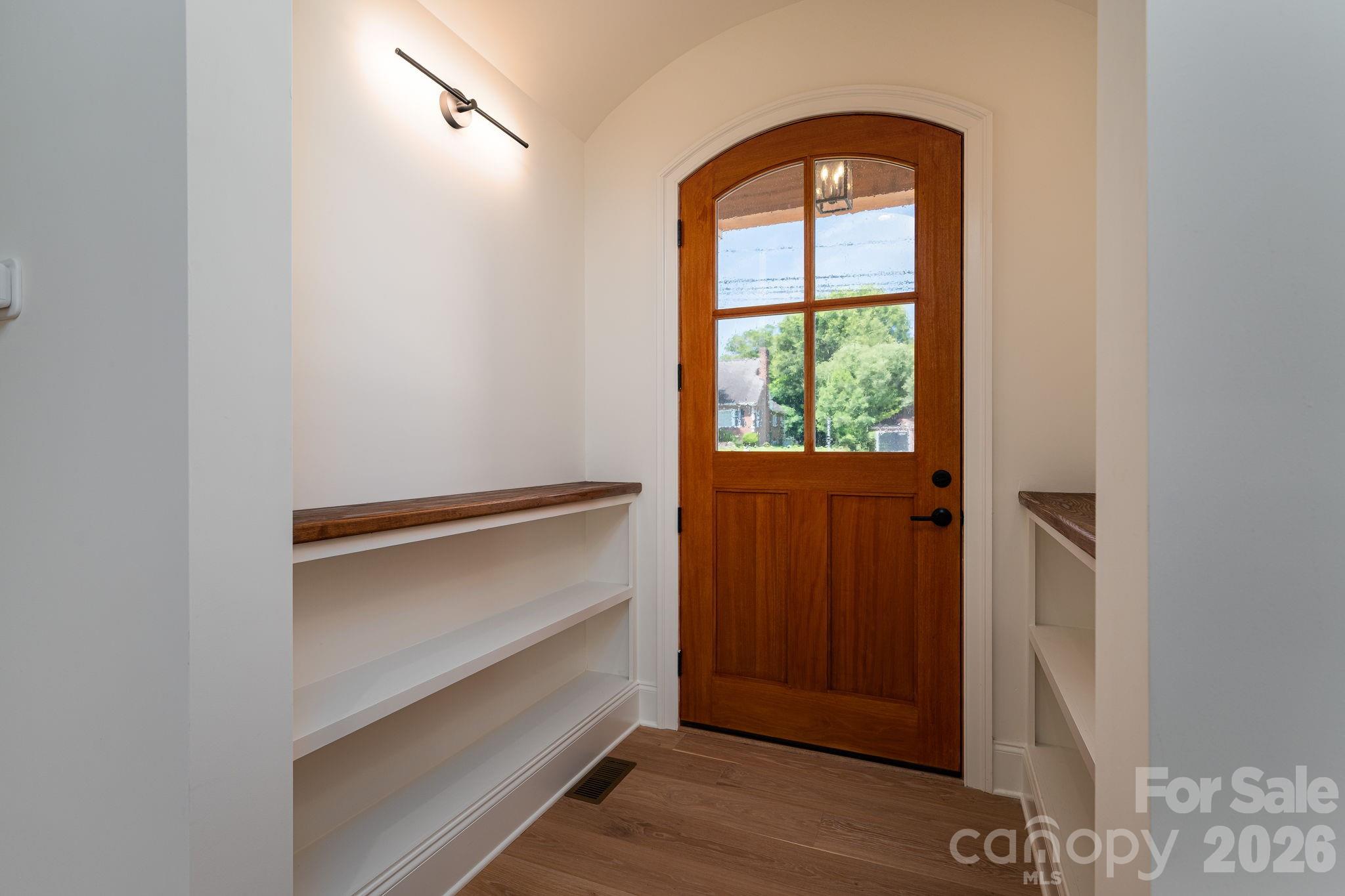 526 N Aspen Street Property Photo 10