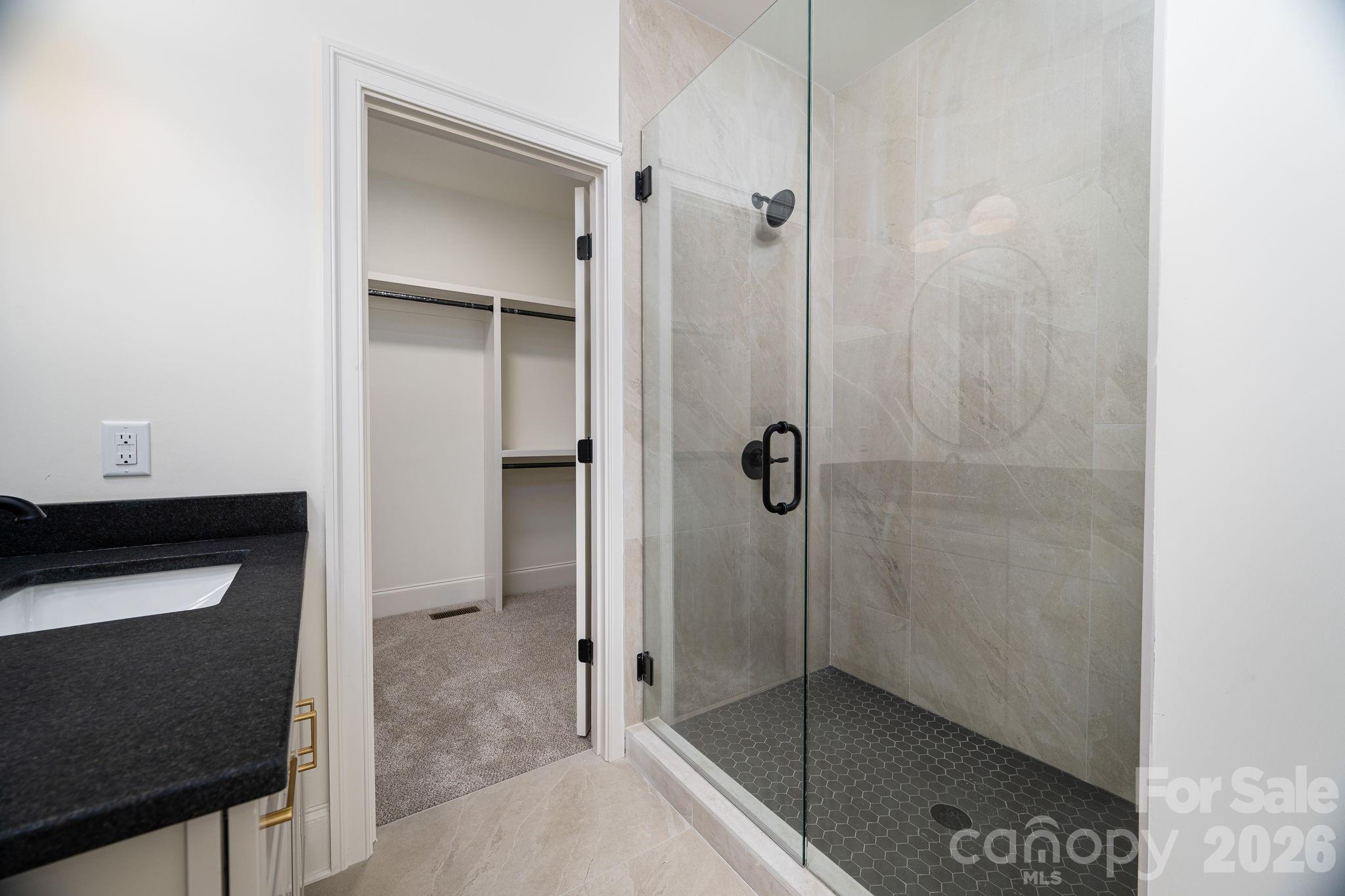 526 N Aspen Street Property Photo 25
