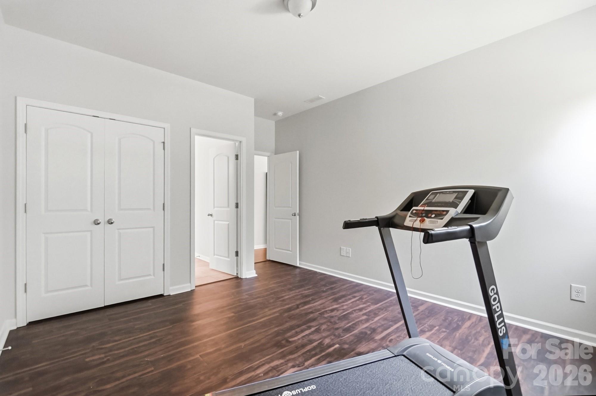 9815 Caledenia Drive Property Photo 18