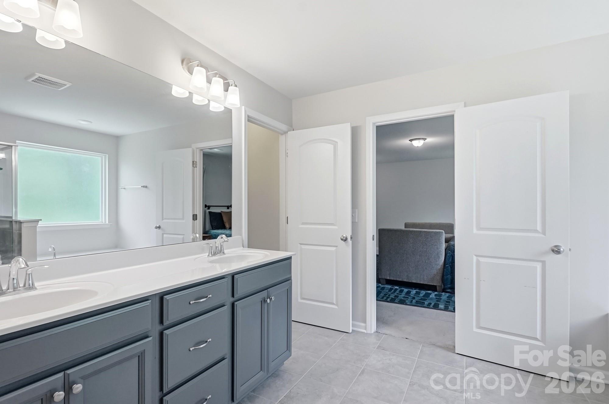 9815 Caledenia Drive Property Photo 23