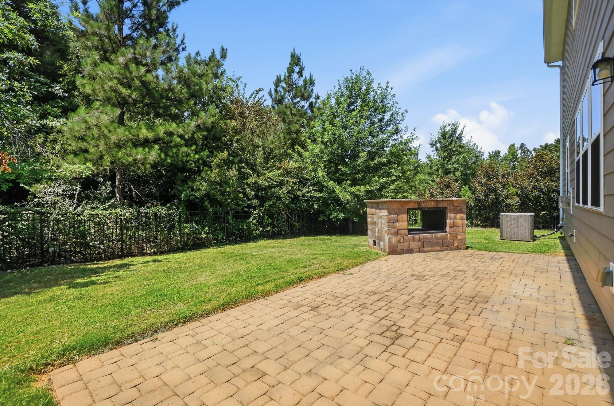9815 Caledenia Drive Property Photo 41