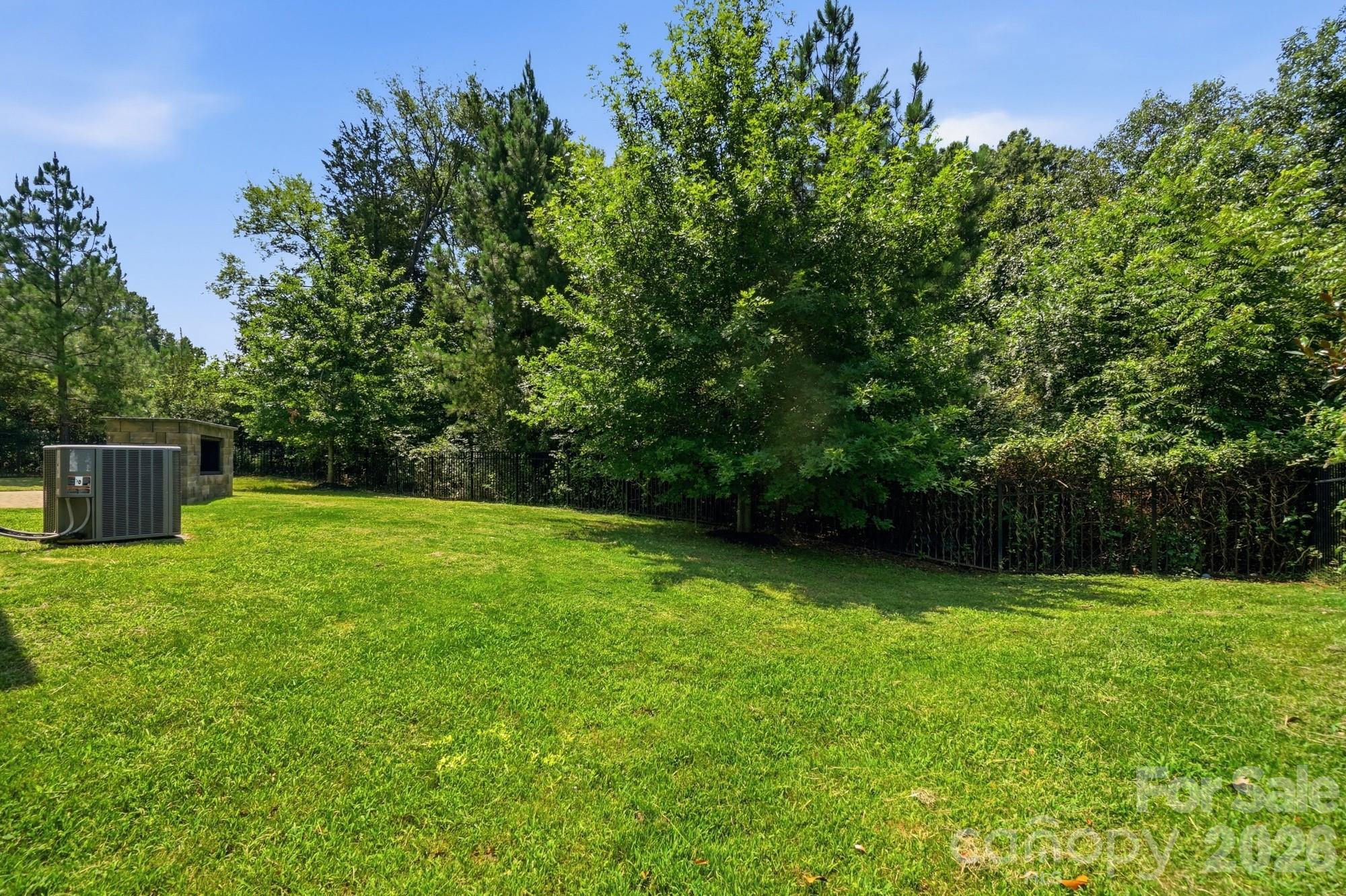 9815 Caledenia Drive Property Photo 42
