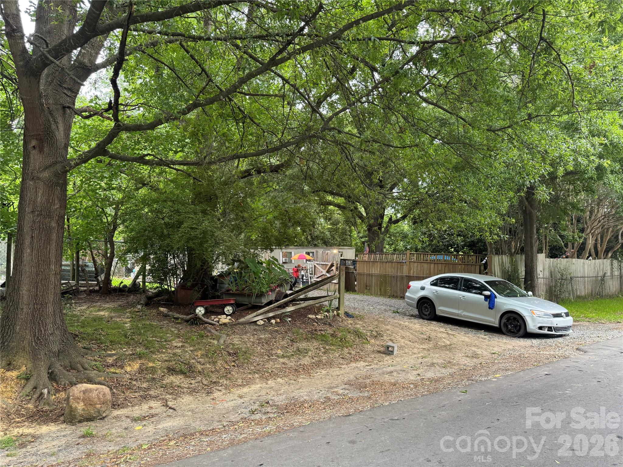 612 Friendship Drive 121 Property Photo 1