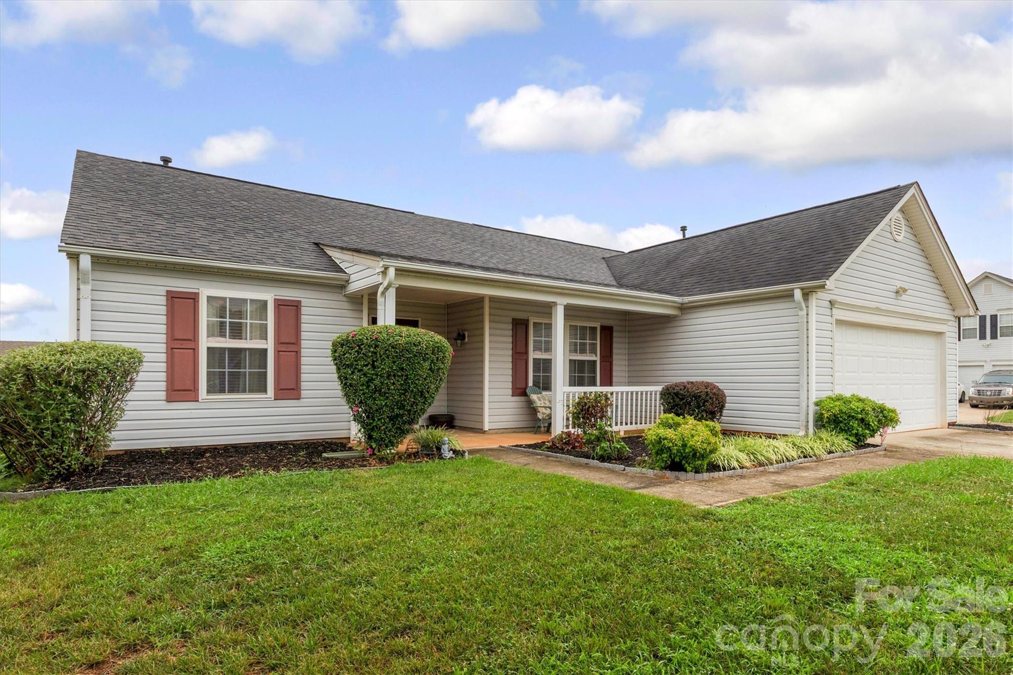 9704 Aventide Lane Property Photo 1