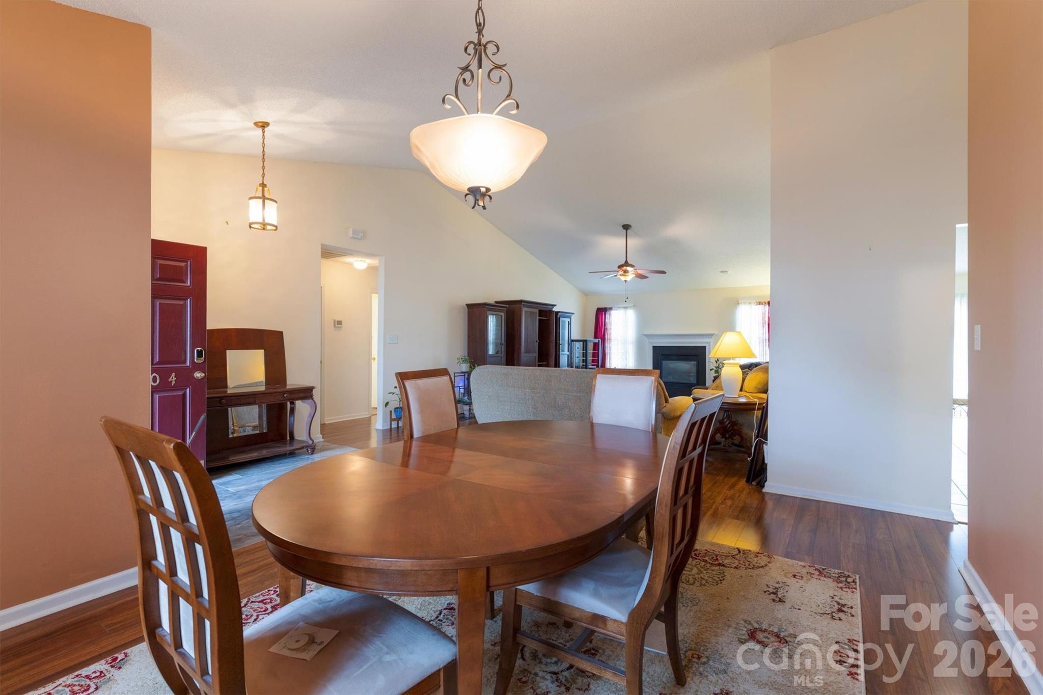 9704 Aventide Lane Property Photo 5