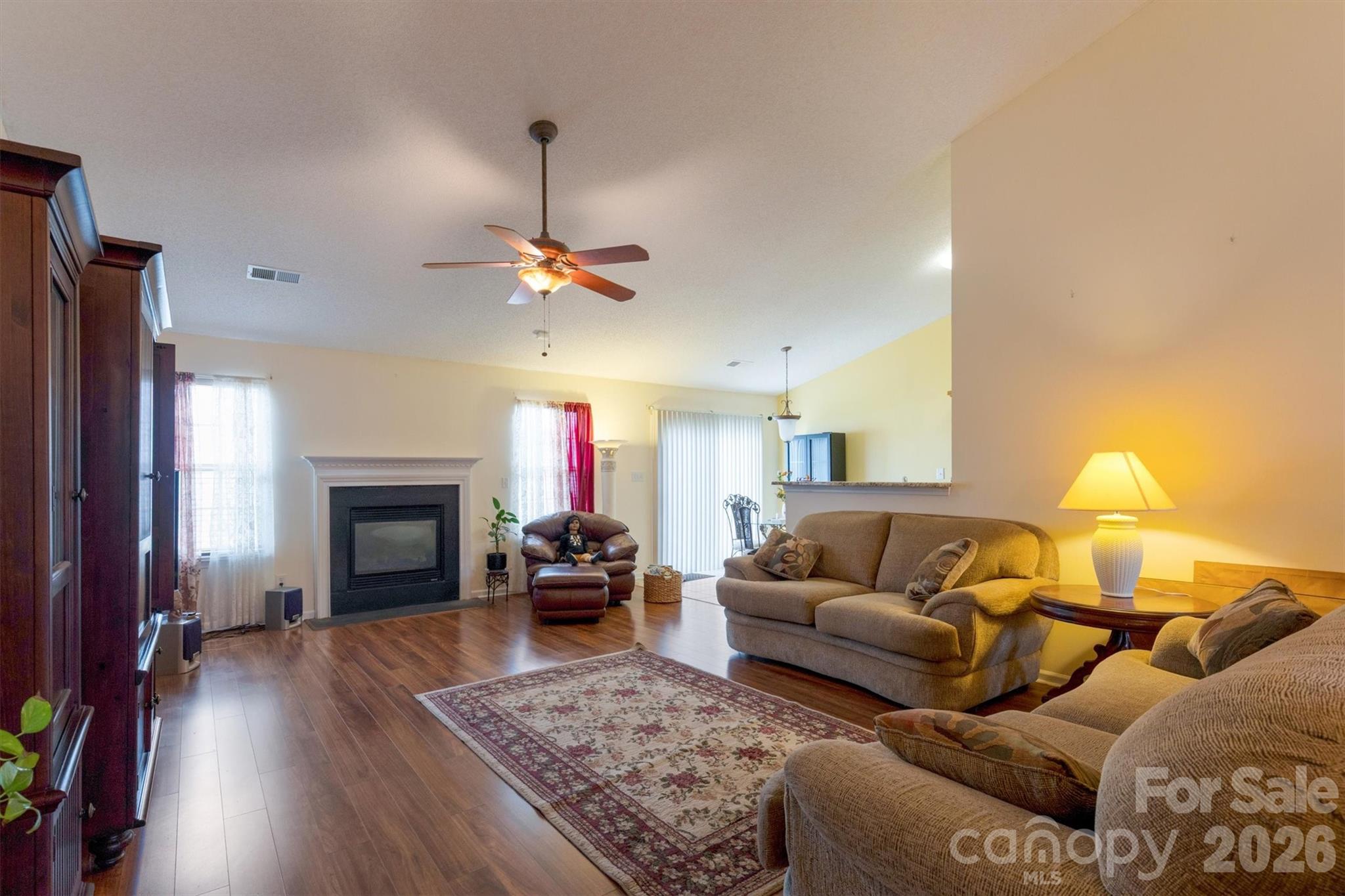 9704 Aventide Lane Property Photo 11