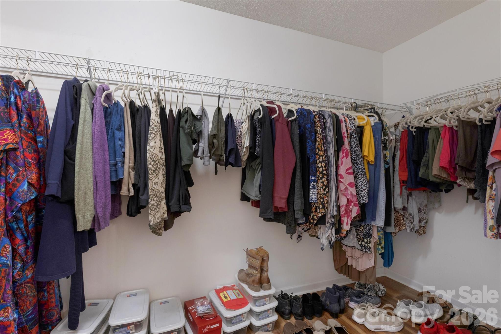 9704 Aventide Lane Property Photo 33
