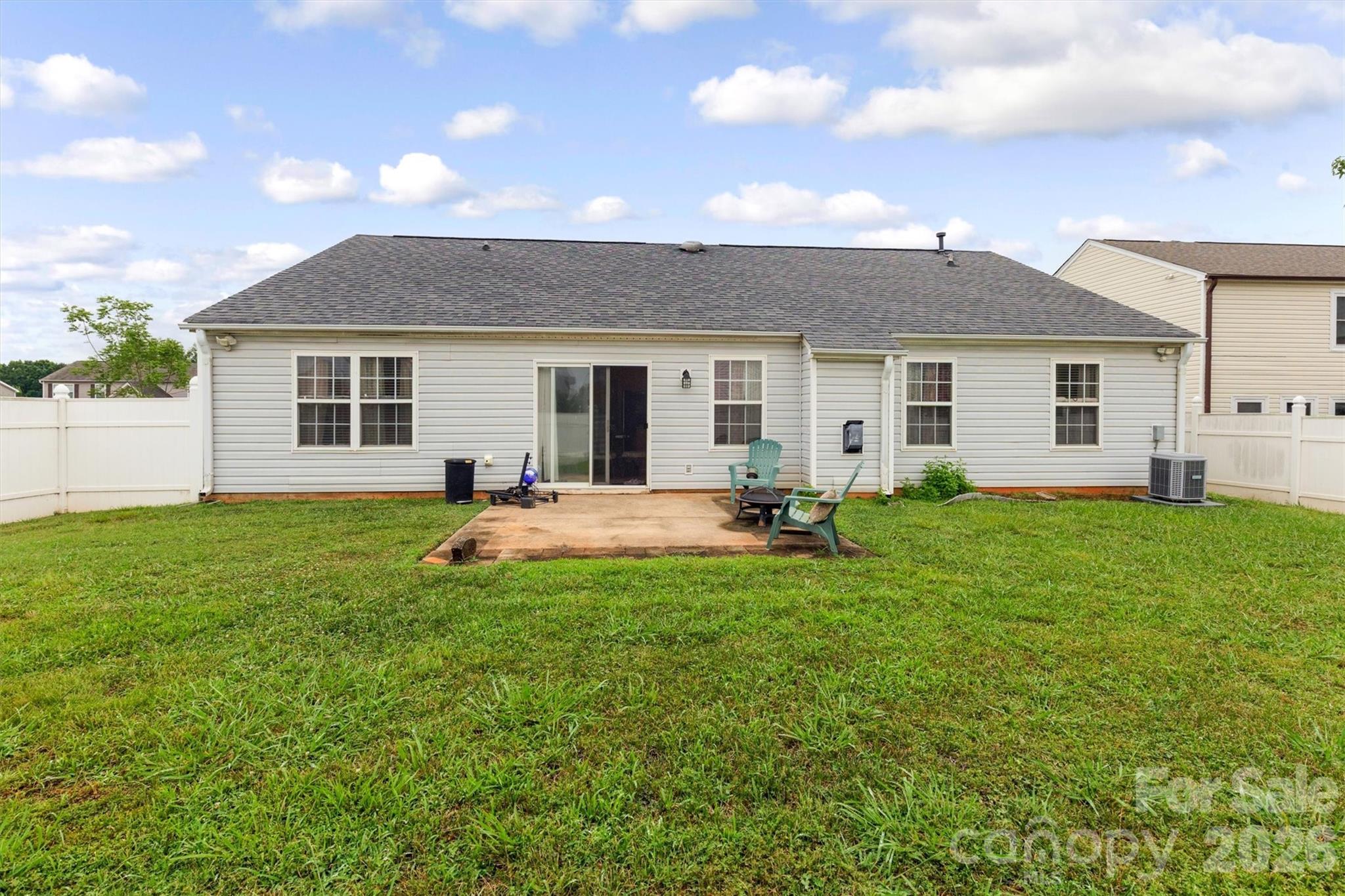 9704 Aventide Lane Property Photo 36