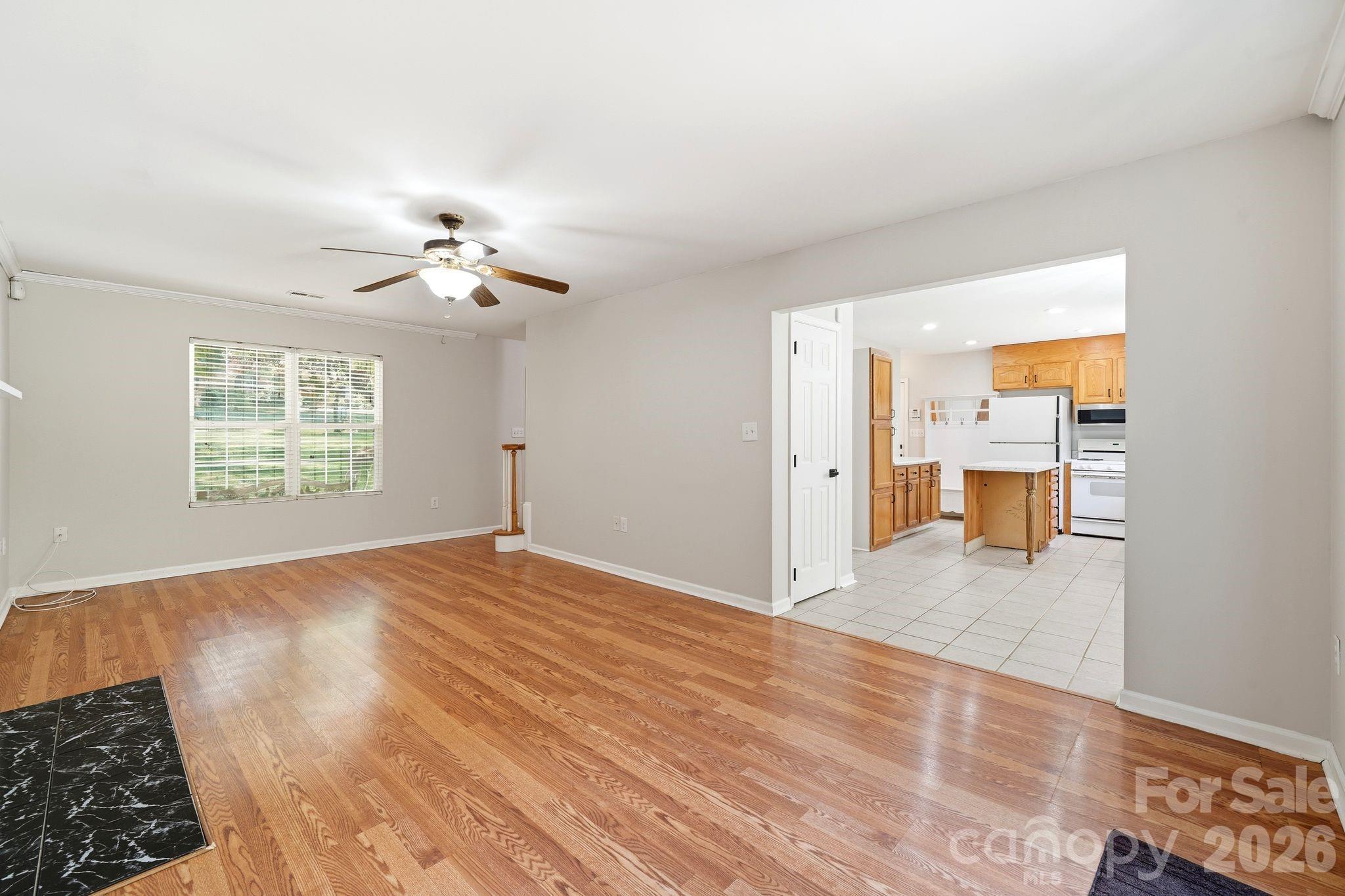 5226 Rockwood Road Property Photo 8