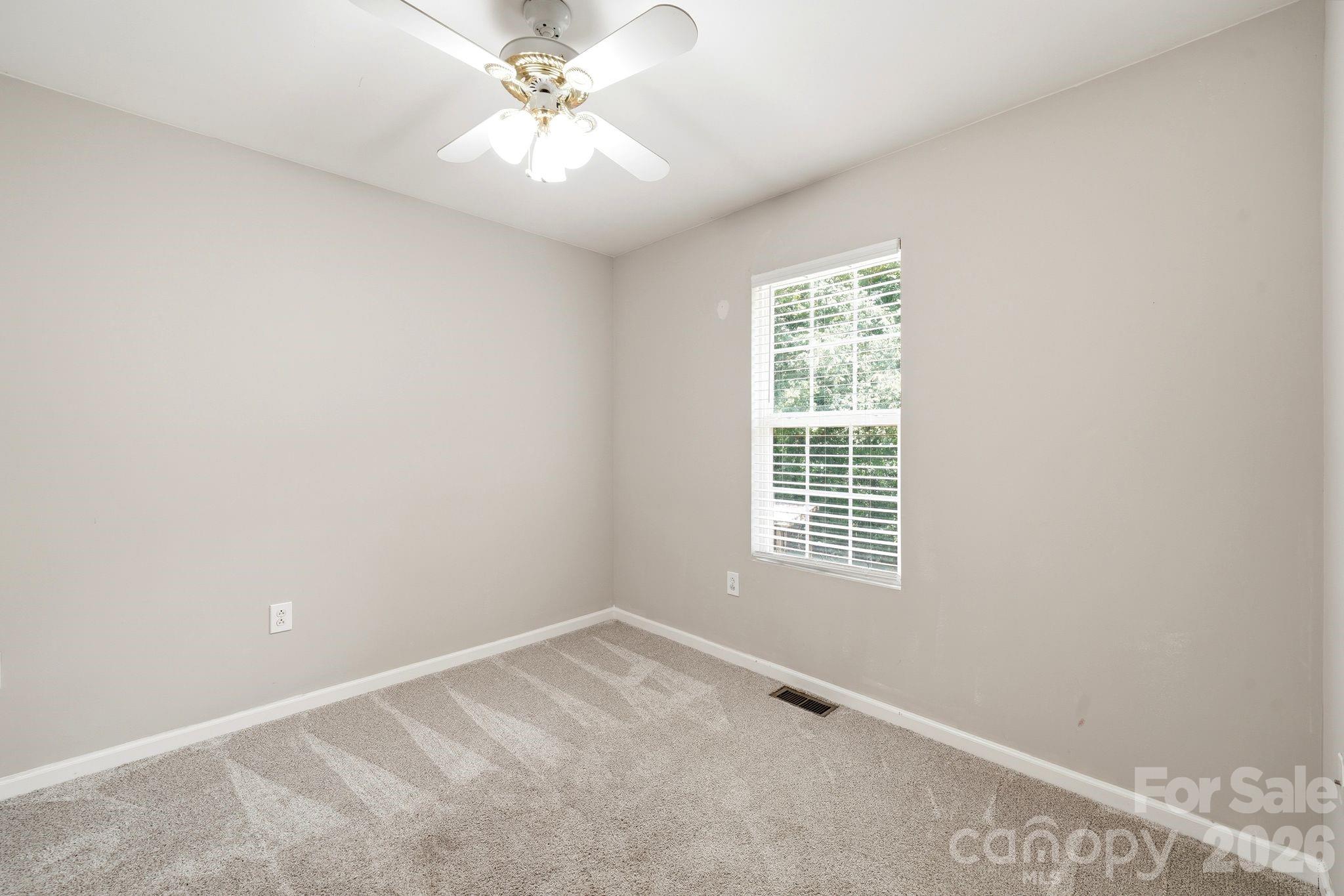 5226 Rockwood Road Property Photo 26