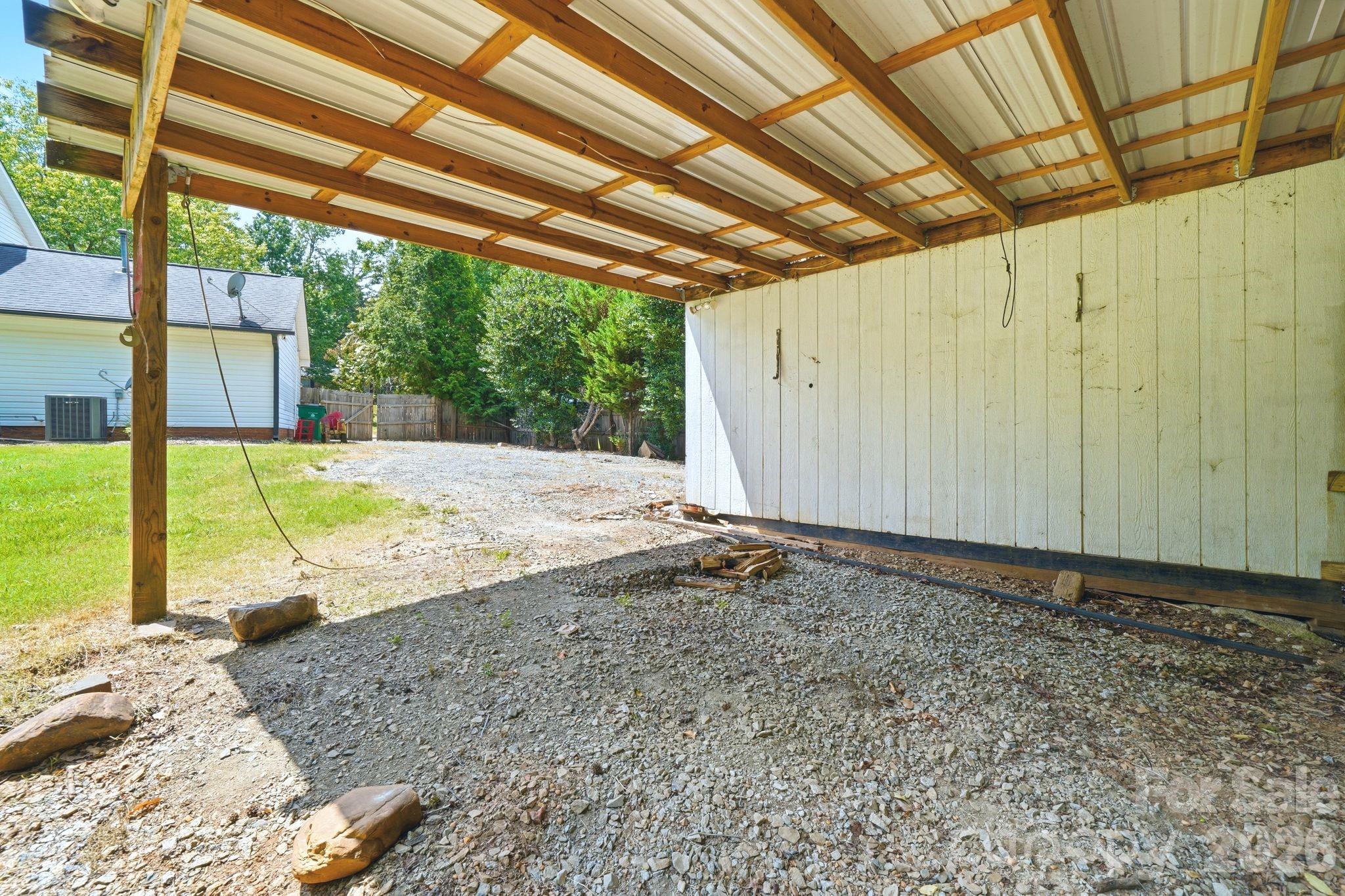 5226 Rockwood Road Property Photo 44