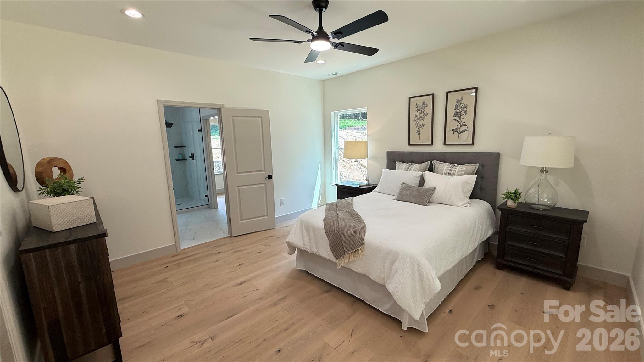 2766 Oakhurst Drive 41 Property Photo 13