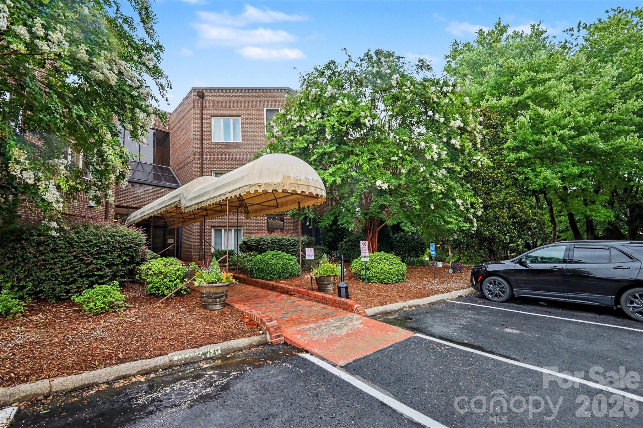 84 Lake Concord Road M Property Photo 2