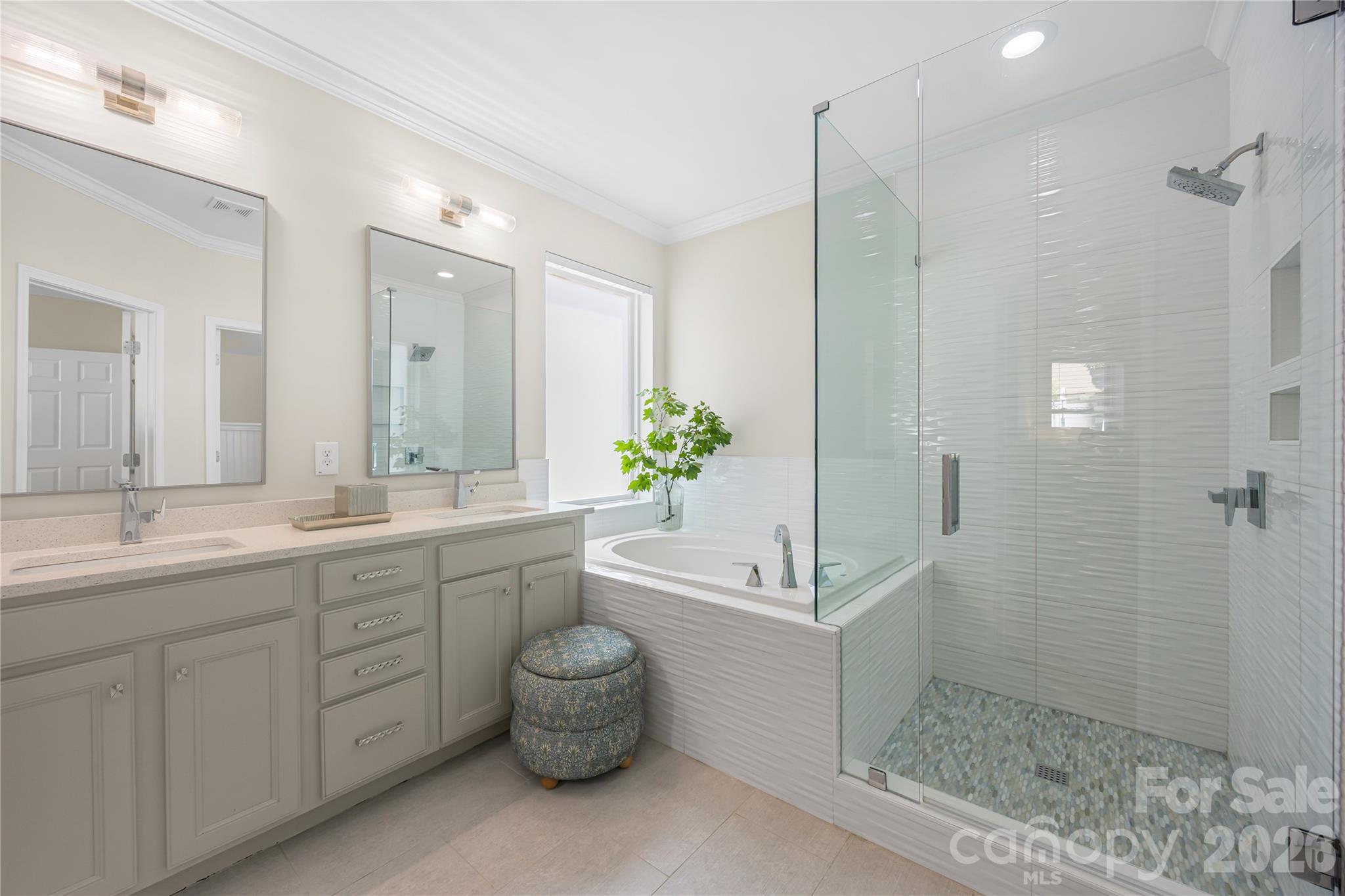 8703 Lake Pines Drive Property Photo 21