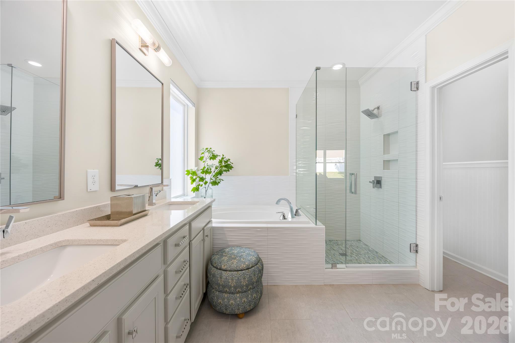 8703 Lake Pines Drive Property Photo 22