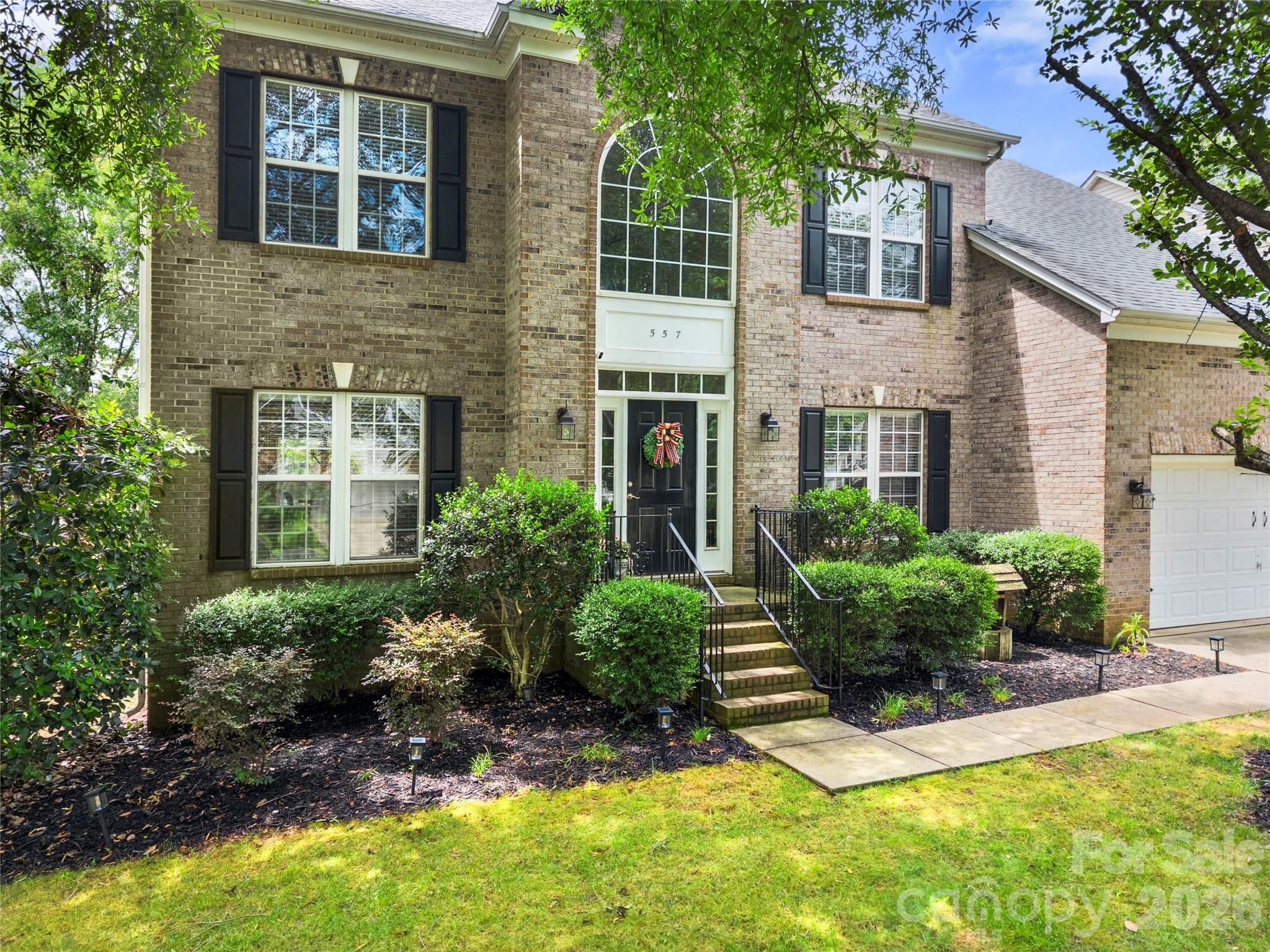 557 Fair Oaks Drive Property Photo 1