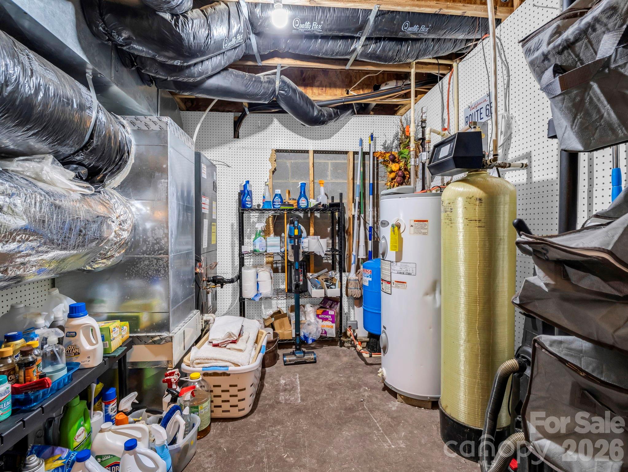 382 First Broad Drive Property Photo 35