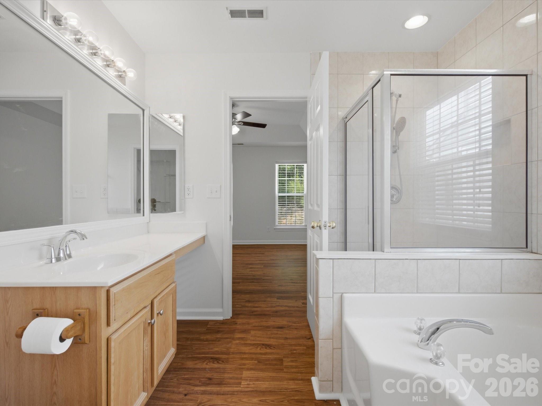 2007 Rosewater Lane Property Photo 28