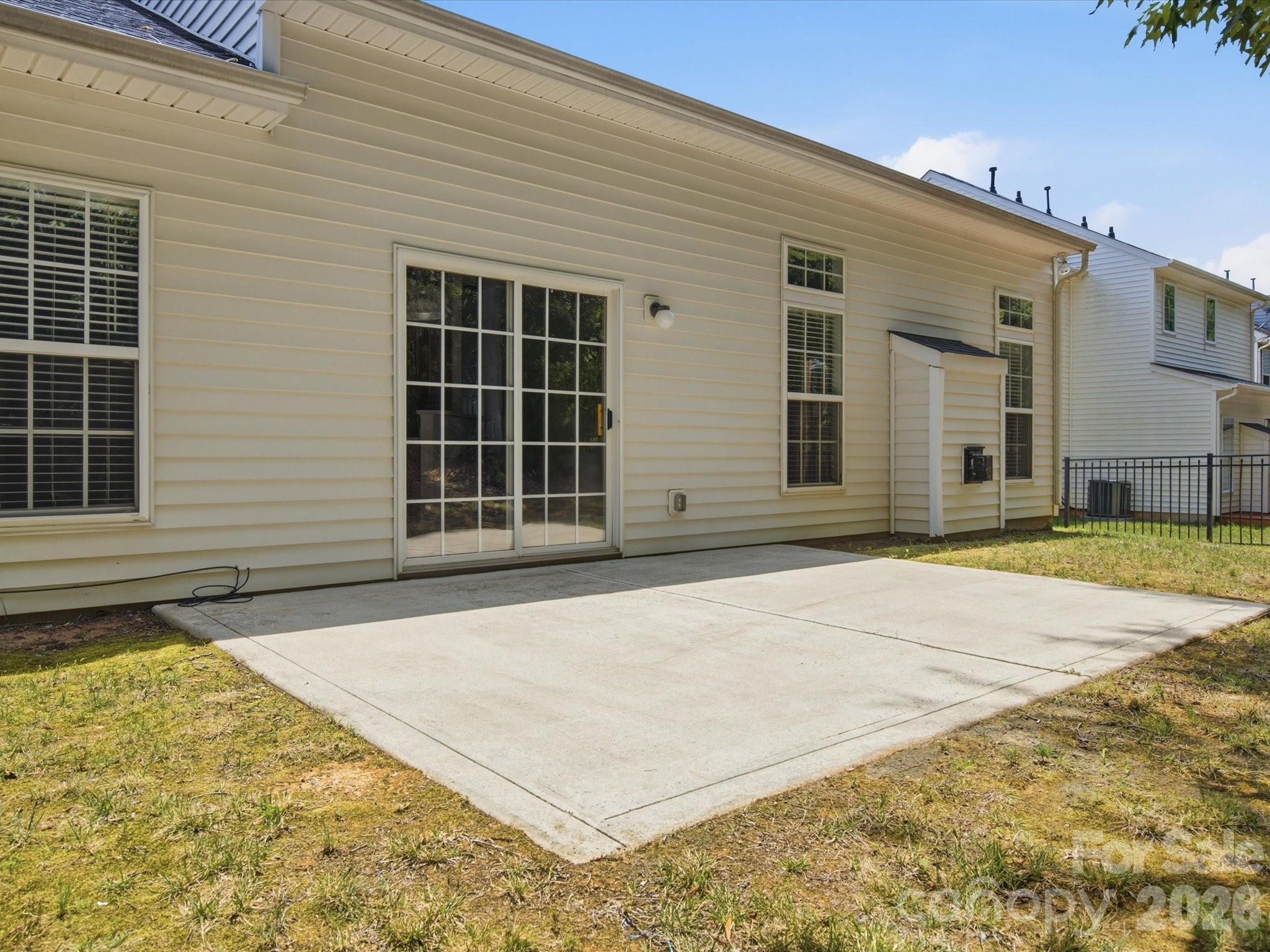 2007 Rosewater Lane Property Photo 32