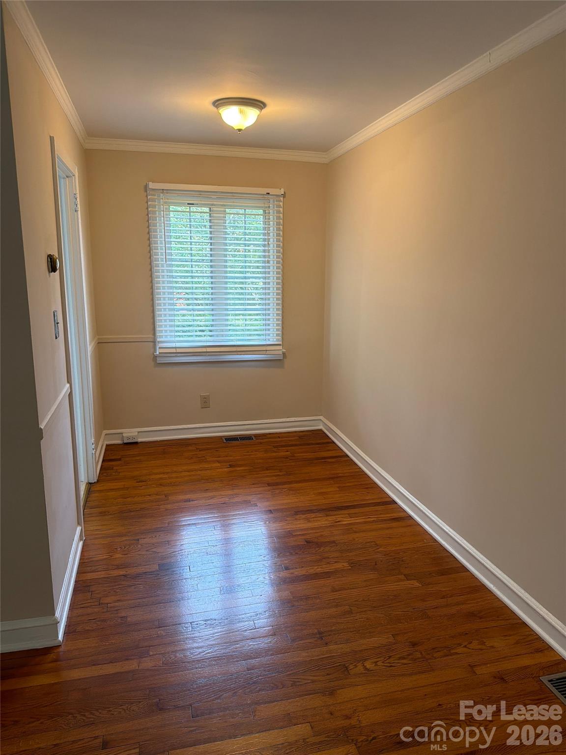 1818 Jameston Drive Property Photo 4