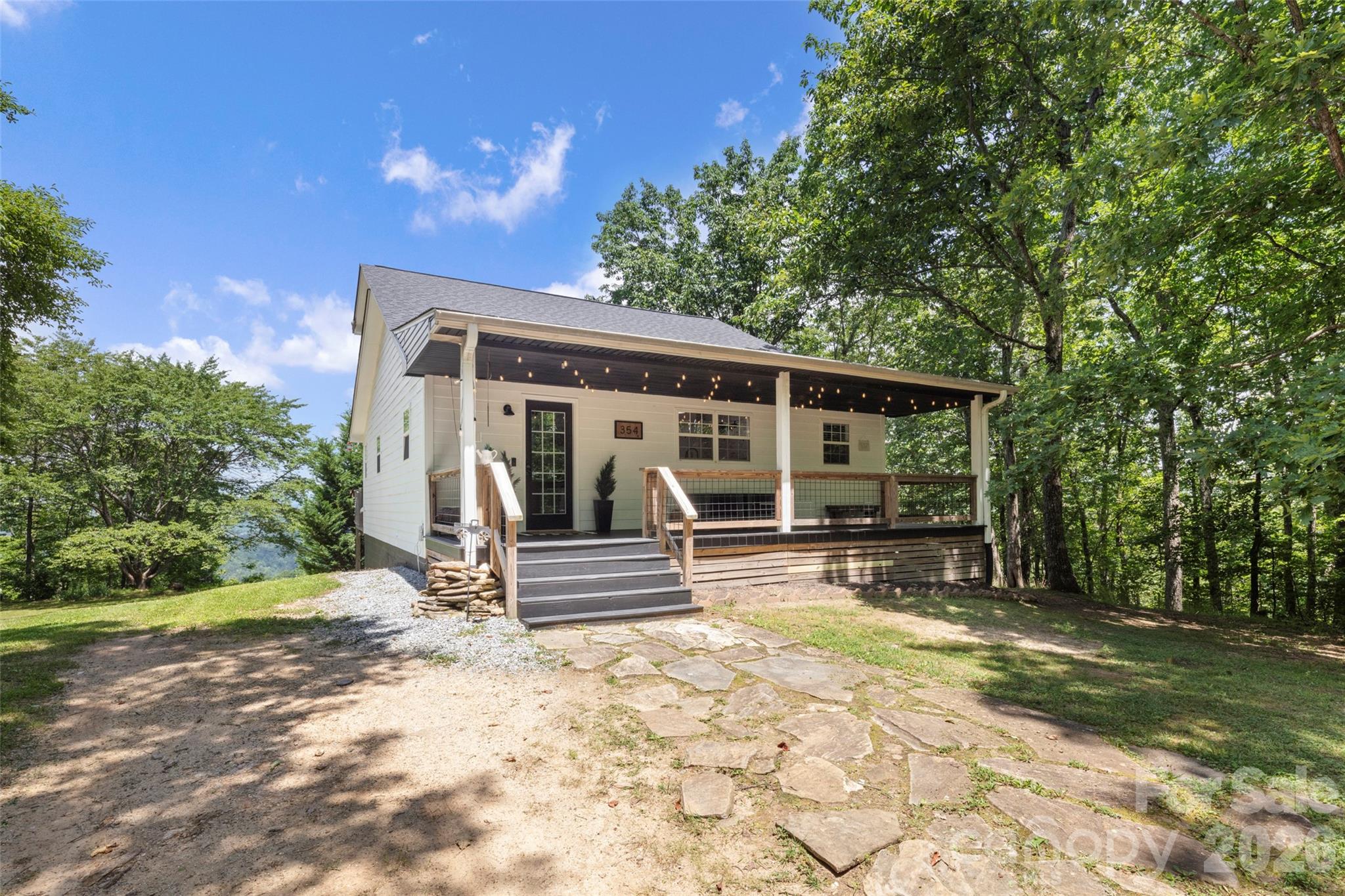 354 Boulder View Drive Property Photo 1