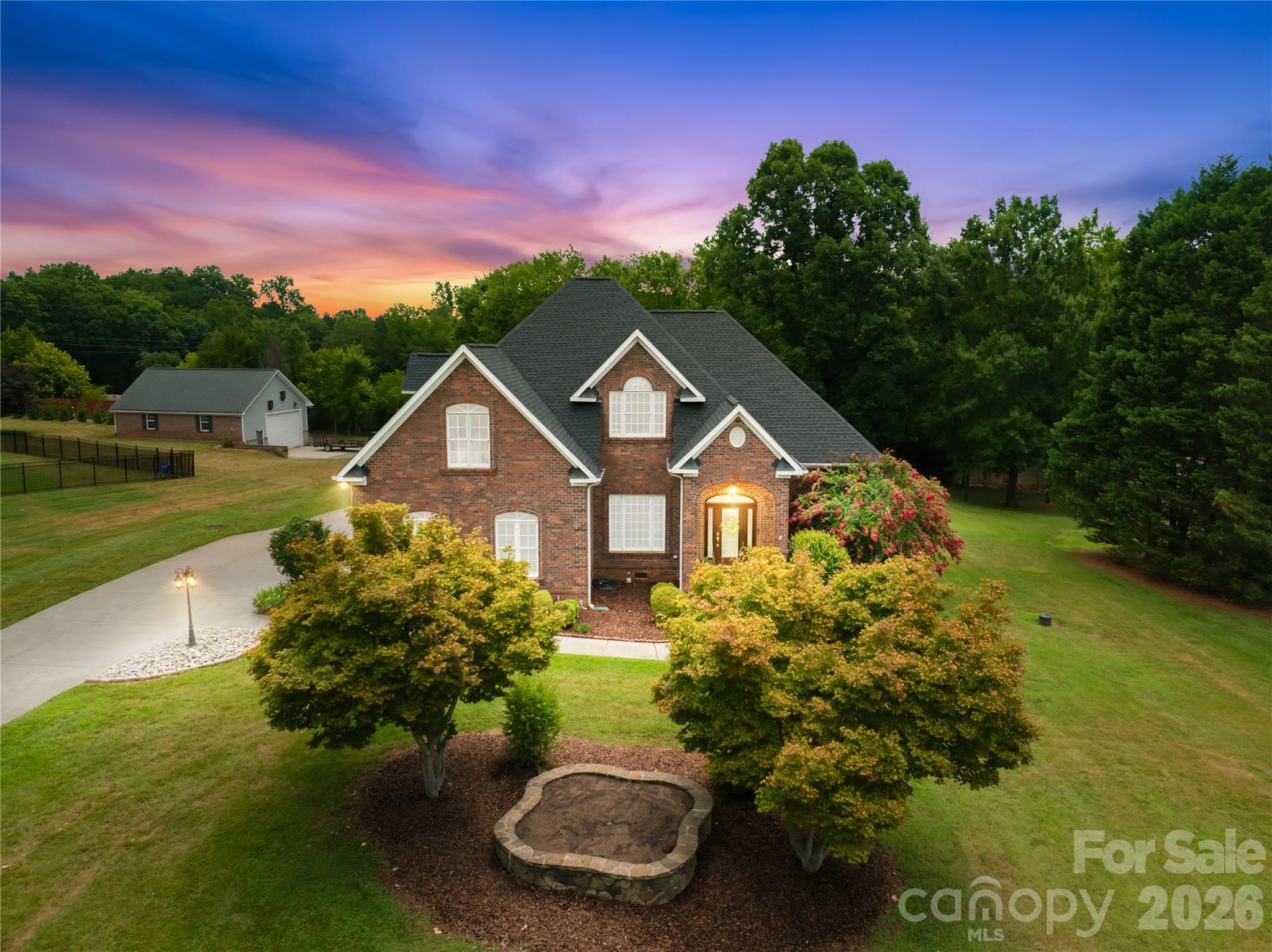 115 S Gibbs Road Property Photo 2