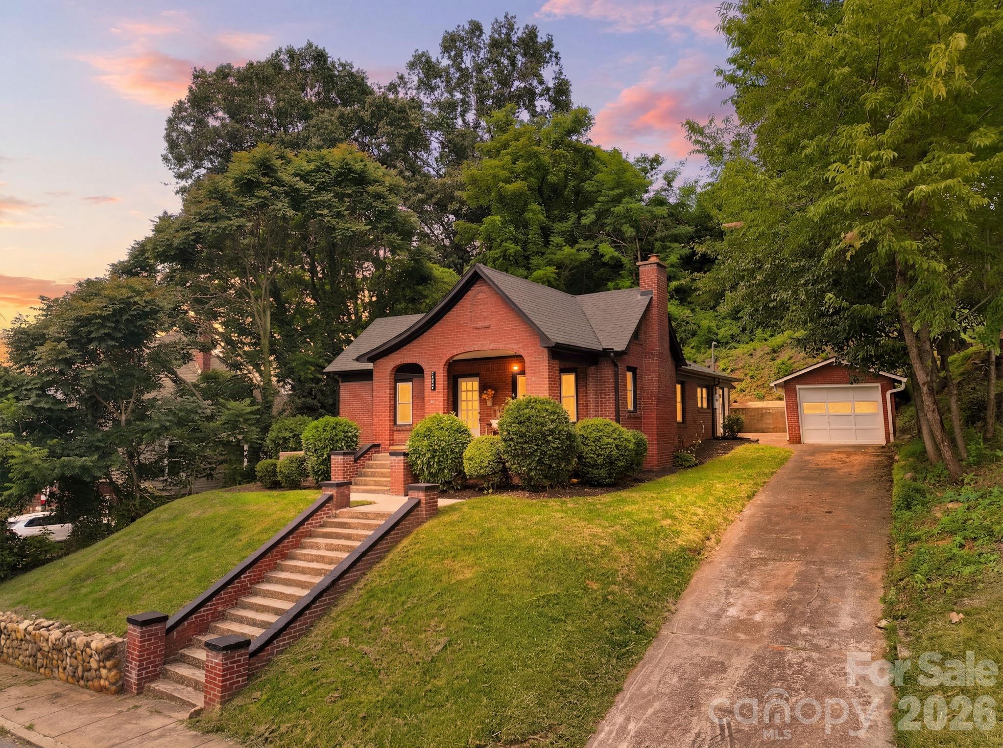 197 Academy Street Property Photo 2