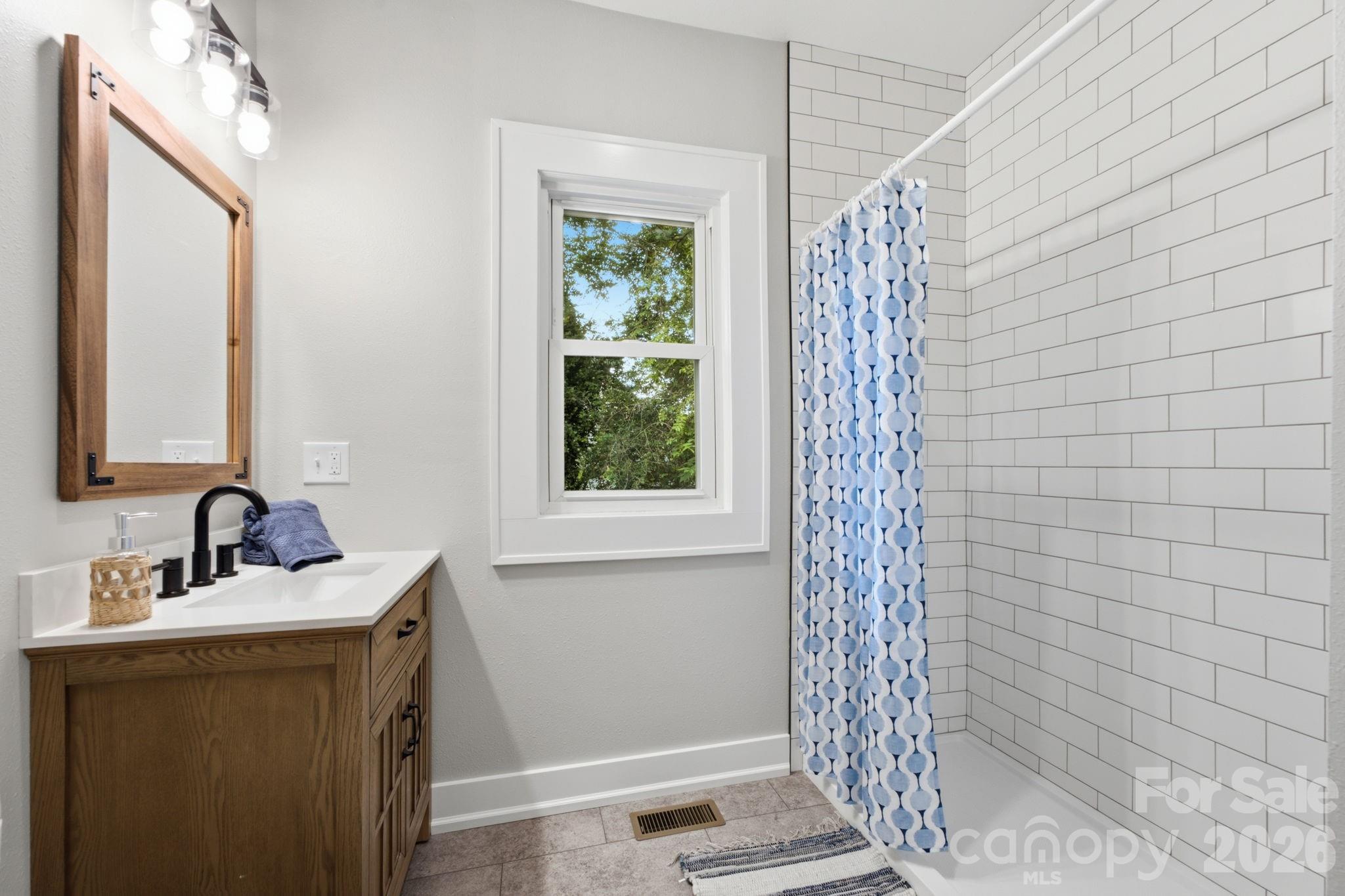 197 Academy Street Property Photo 34