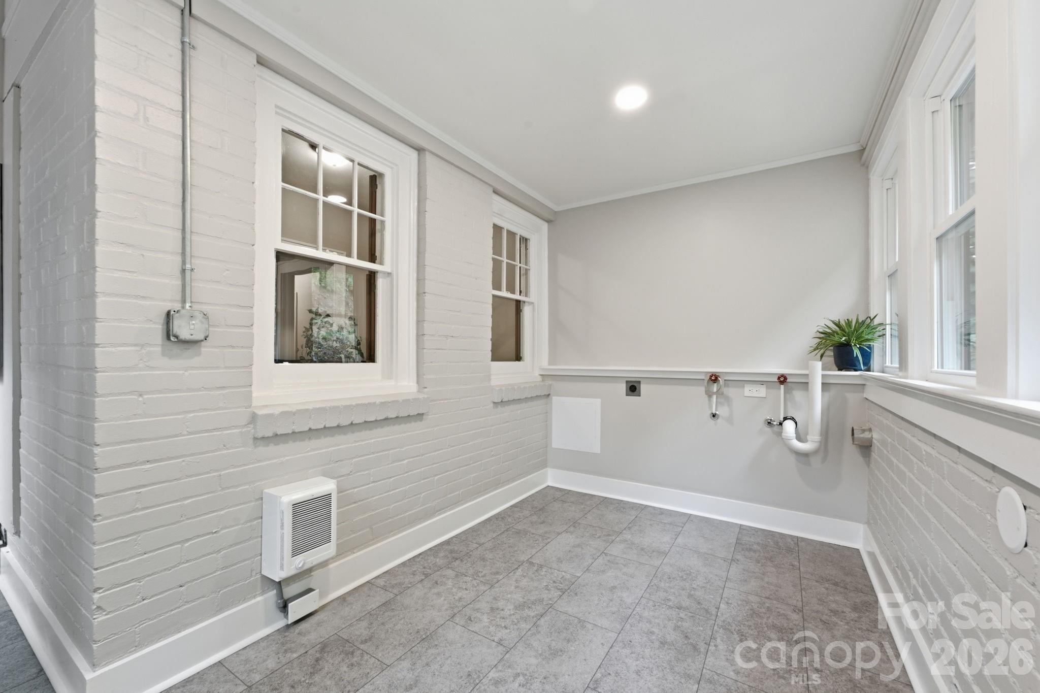 197 Academy Street Property Photo 37