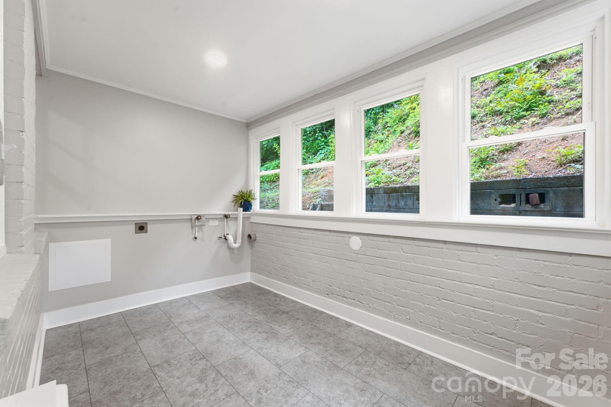 197 Academy Street Property Photo 38