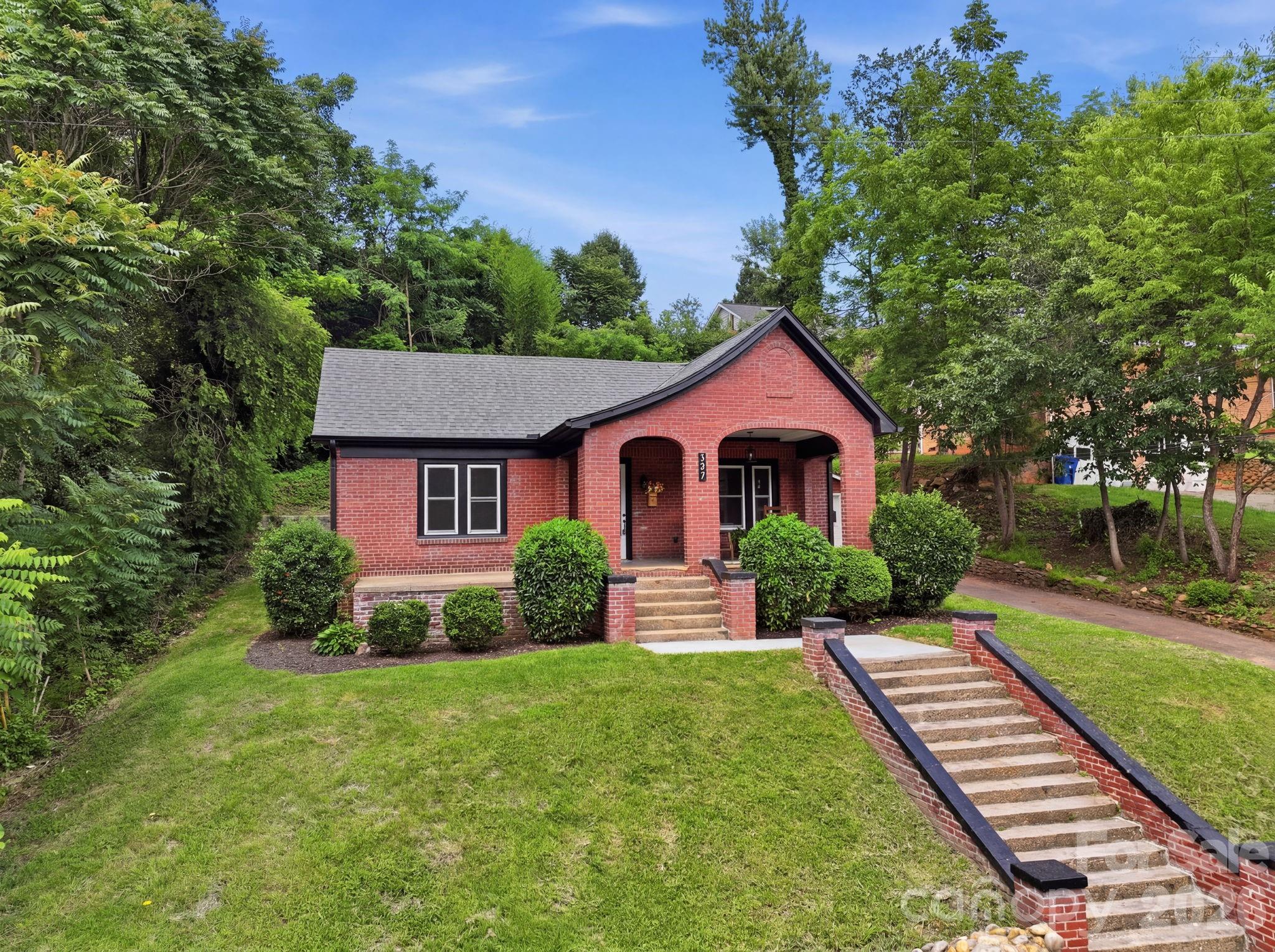 197 Academy Street Property Photo 42