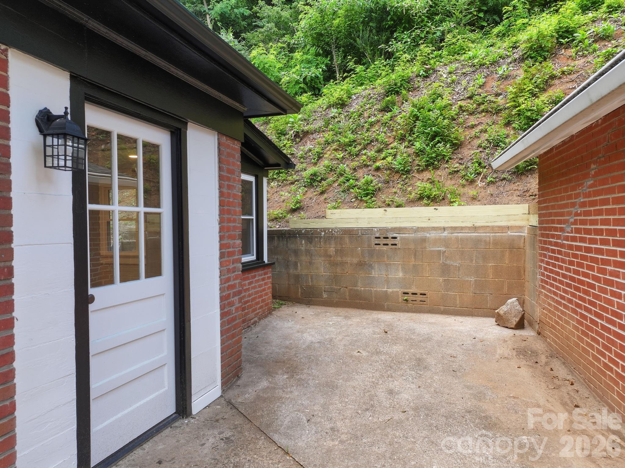 197 Academy Street Property Photo 43